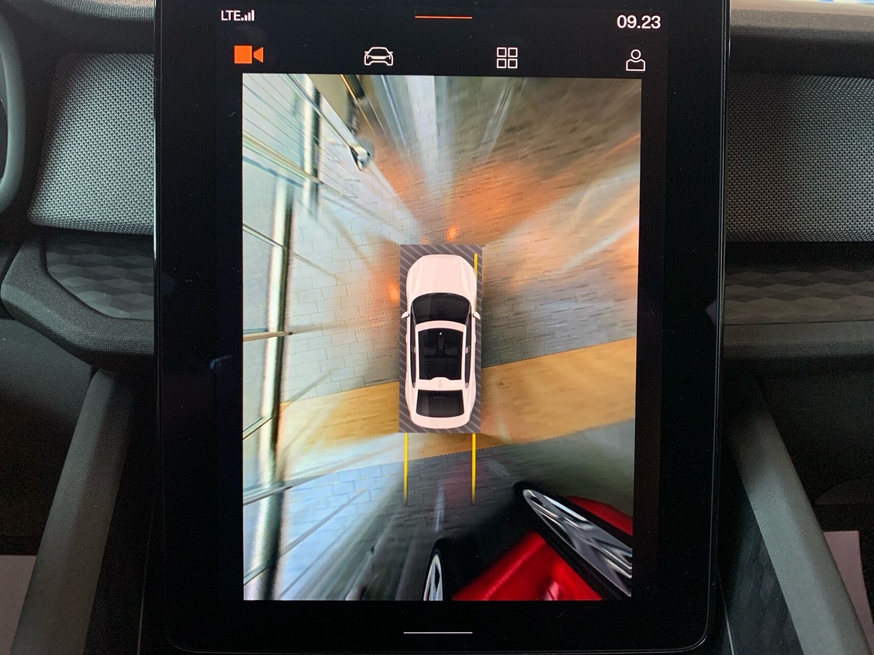 Billede af Polestar 2 EL Long range Single motor 231HK 5d Aut.