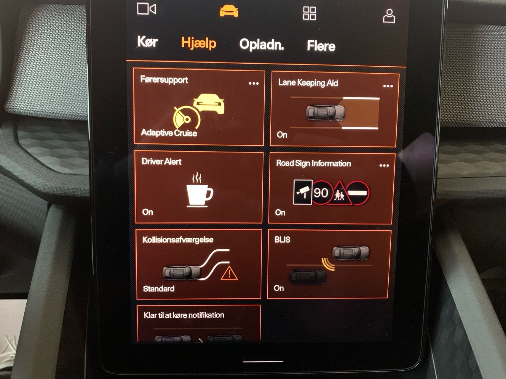 Billede af Polestar 2 EL Long range Single motor 231HK 5d Aut.