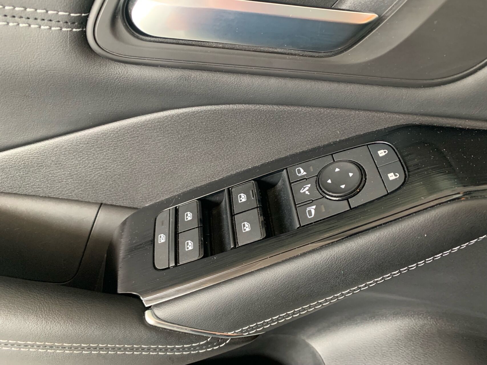 Billede af Nissan Qashqai 1,3 MHEV  Mild hybrid Premium Edition X-Tronic 158HK 5d 7g Aut.