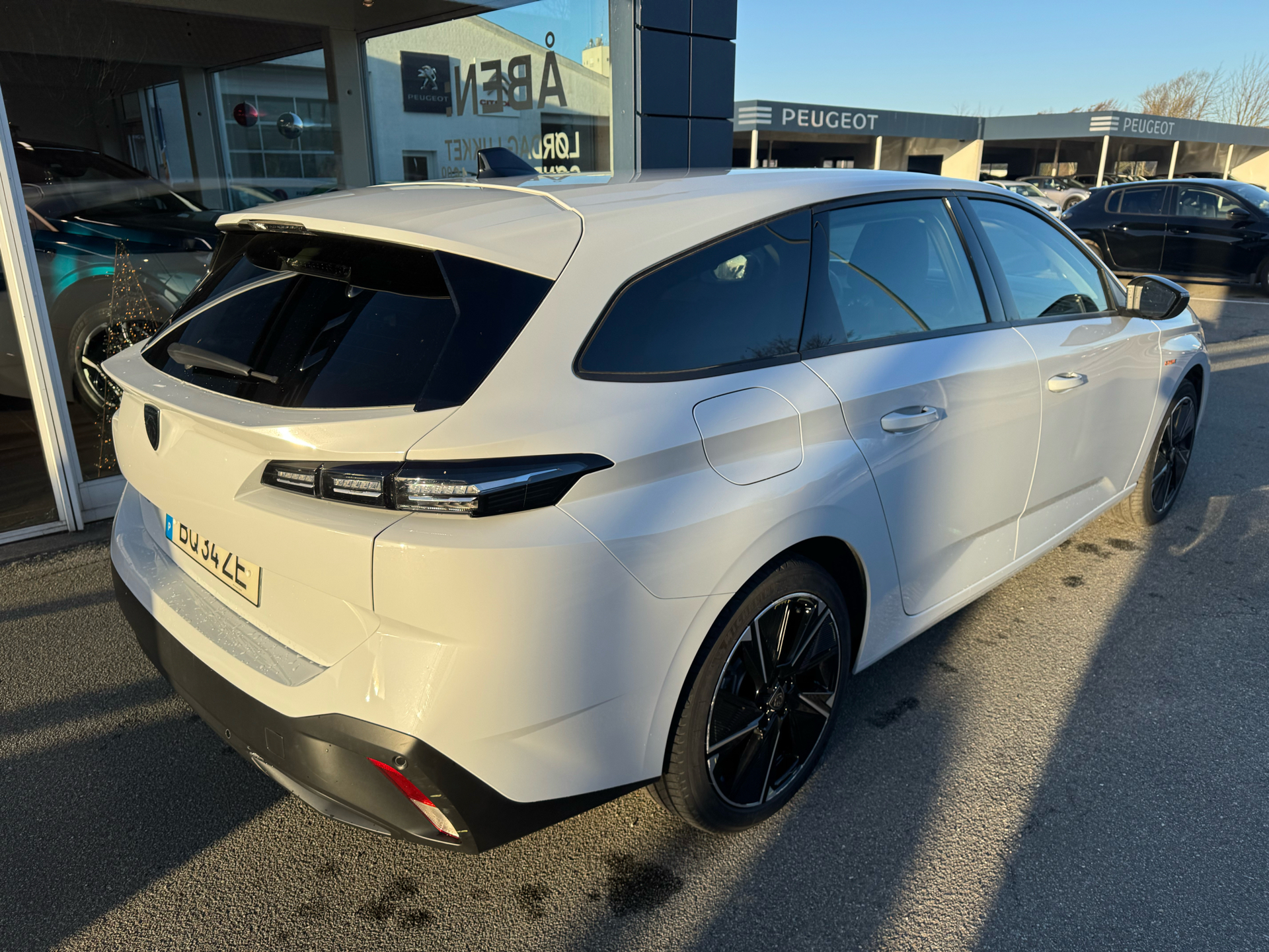 Billede af Peugeot e-308 SW EL Style 156HK Stc Aut.