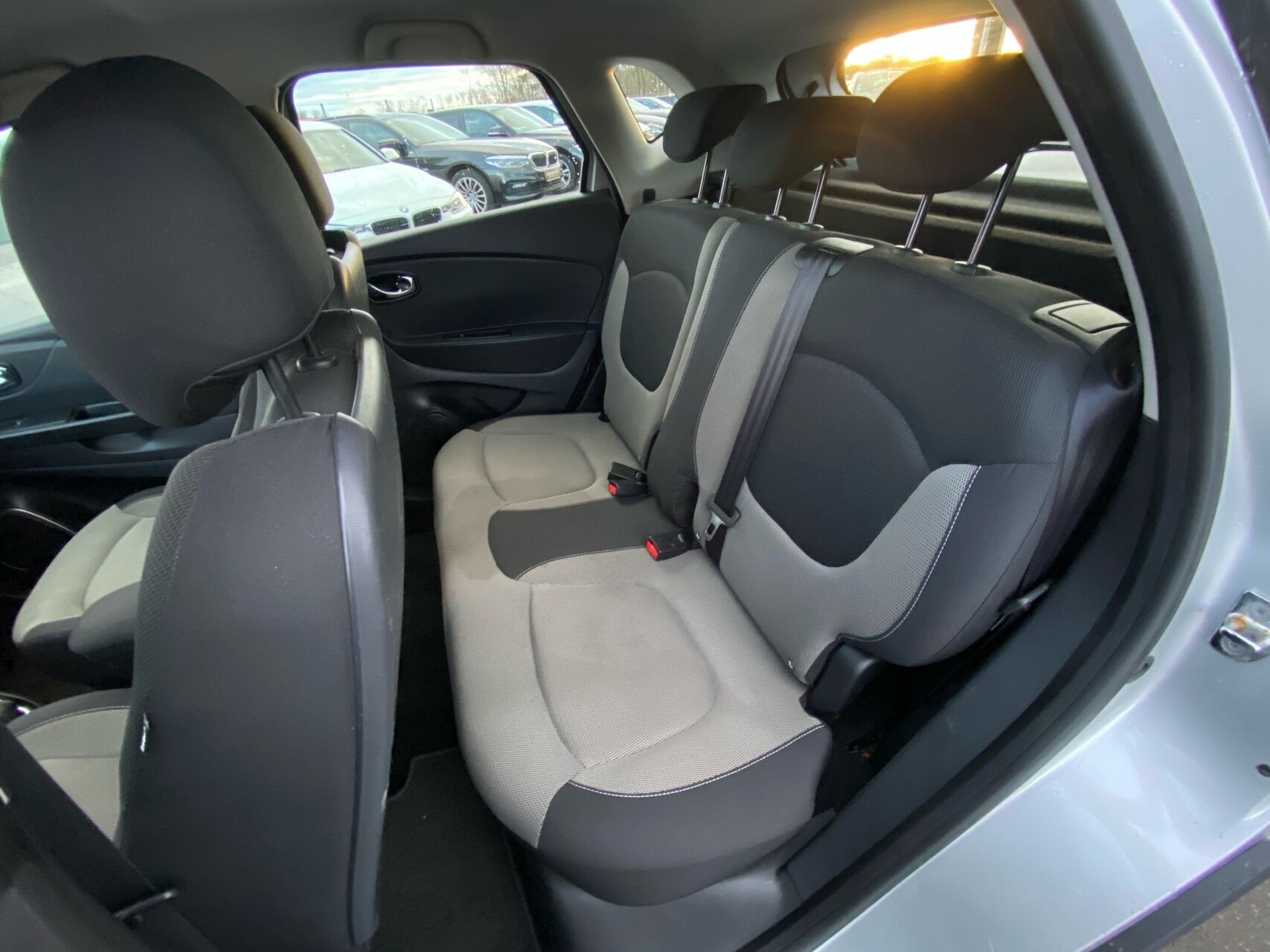 Billede af Renault Captur 1,2 TCE Expression EDC 120HK 5d 6g Aut.