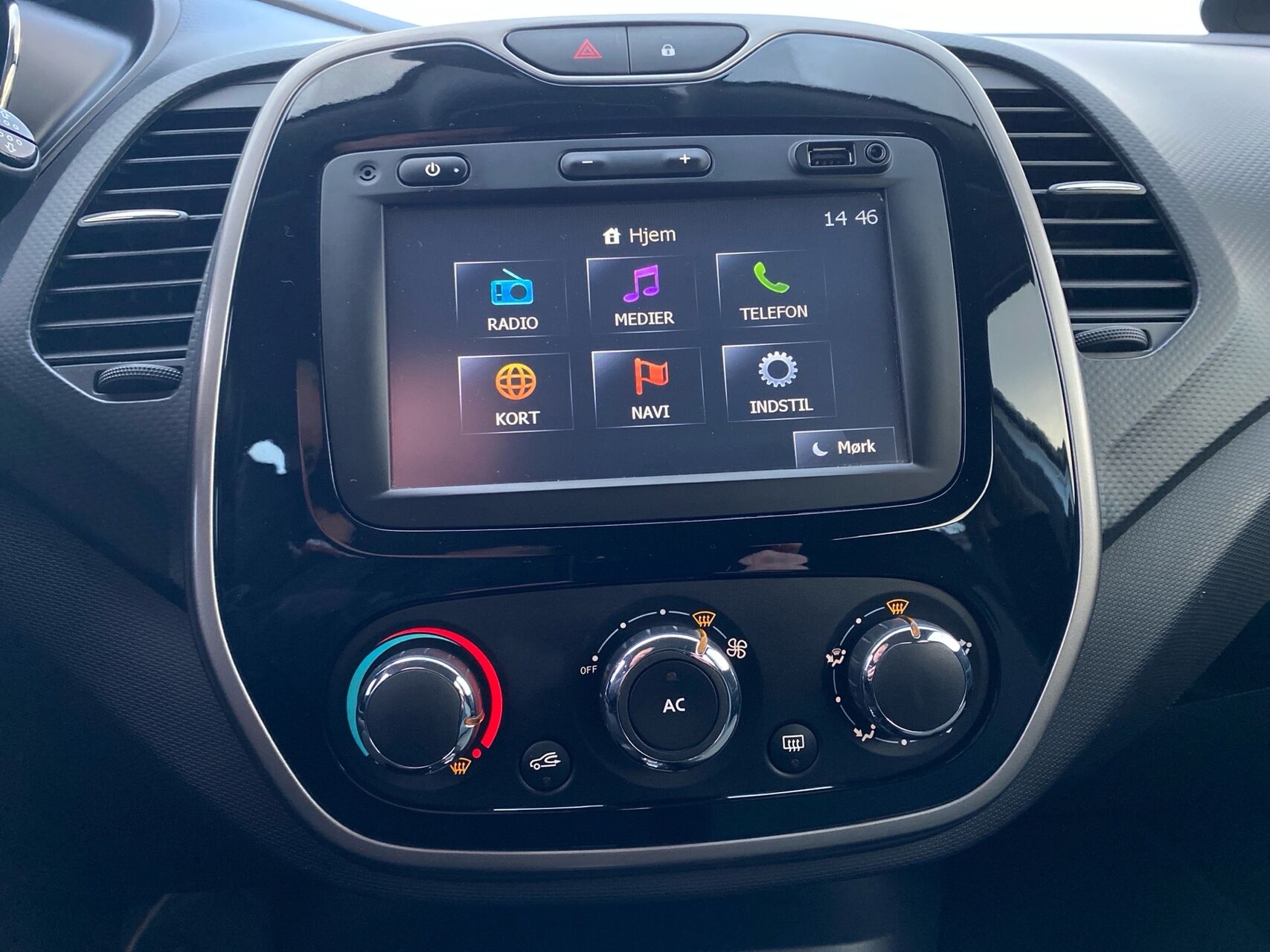 Billede af Renault Captur 1,2 TCE Expression EDC 120HK 5d 6g Aut.