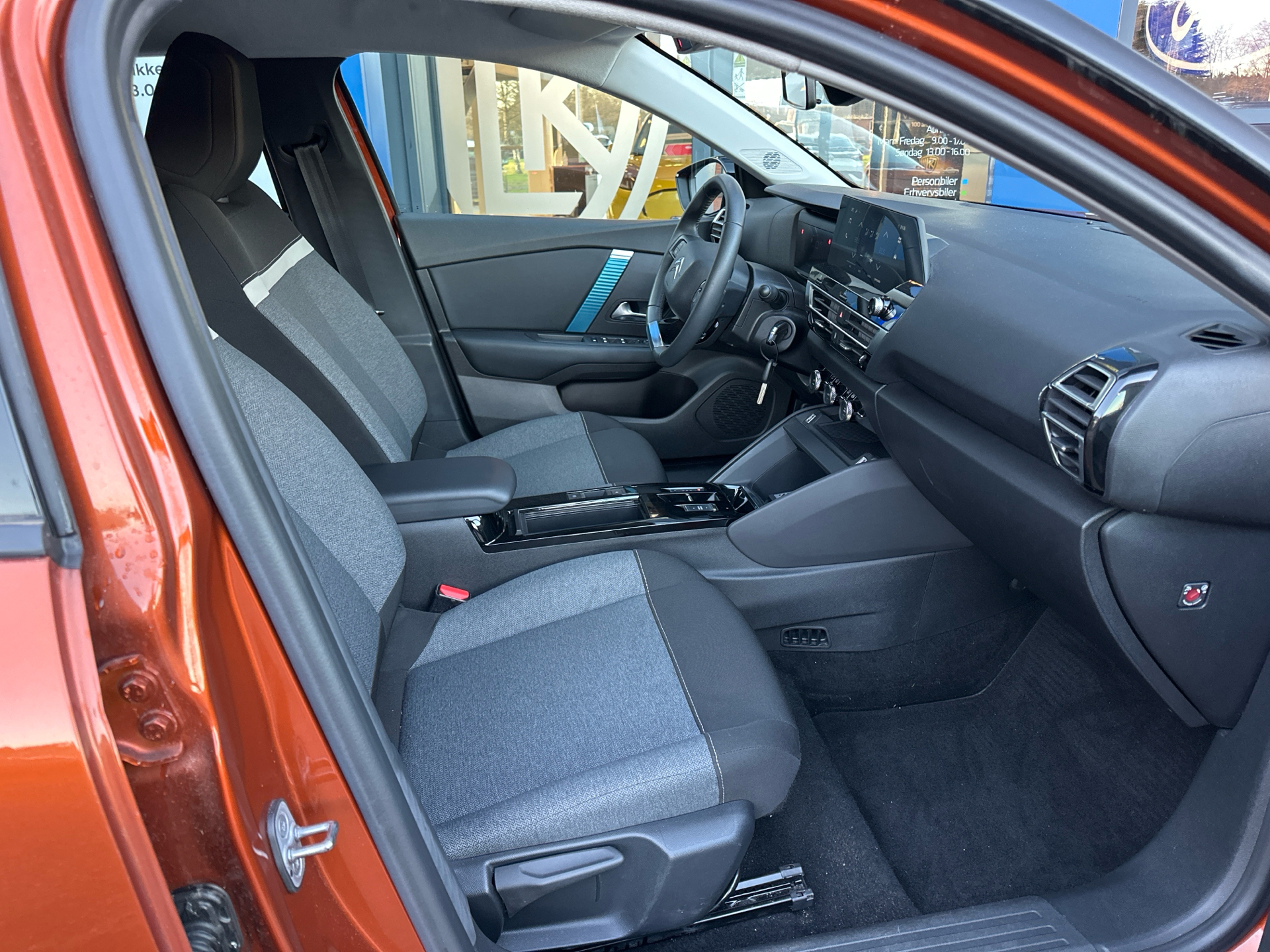 Billede af Citroën e-C4 EL Feel 136HK 5d Aut.