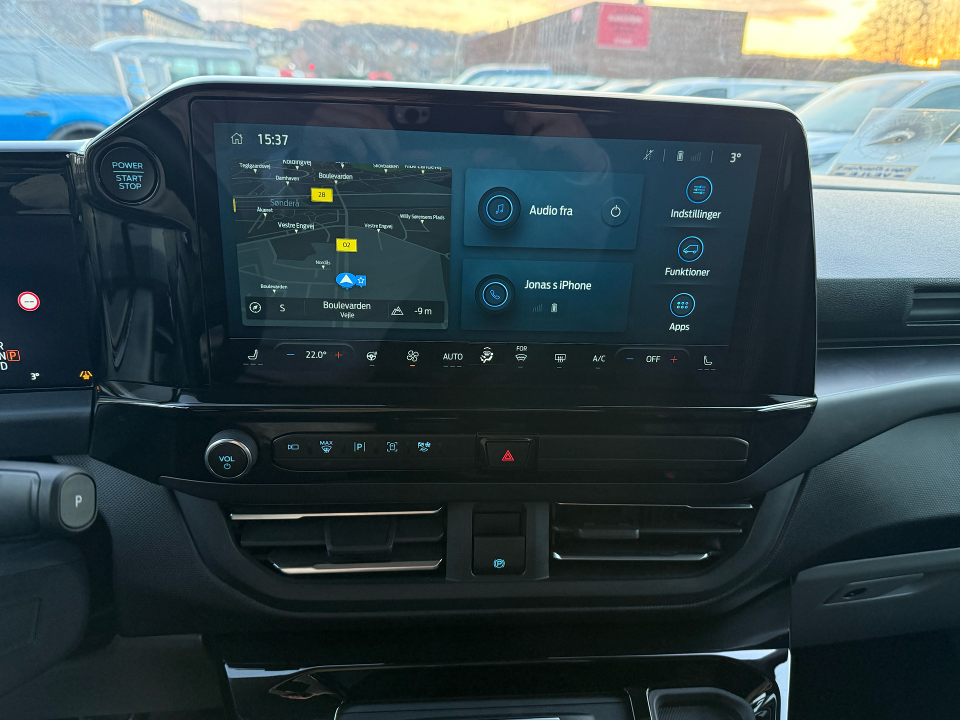 Billede af Ford Tourneo Custom 340 L2H1 2,5 Plugin-hybrid Titanium X CVT 233HK Aut.