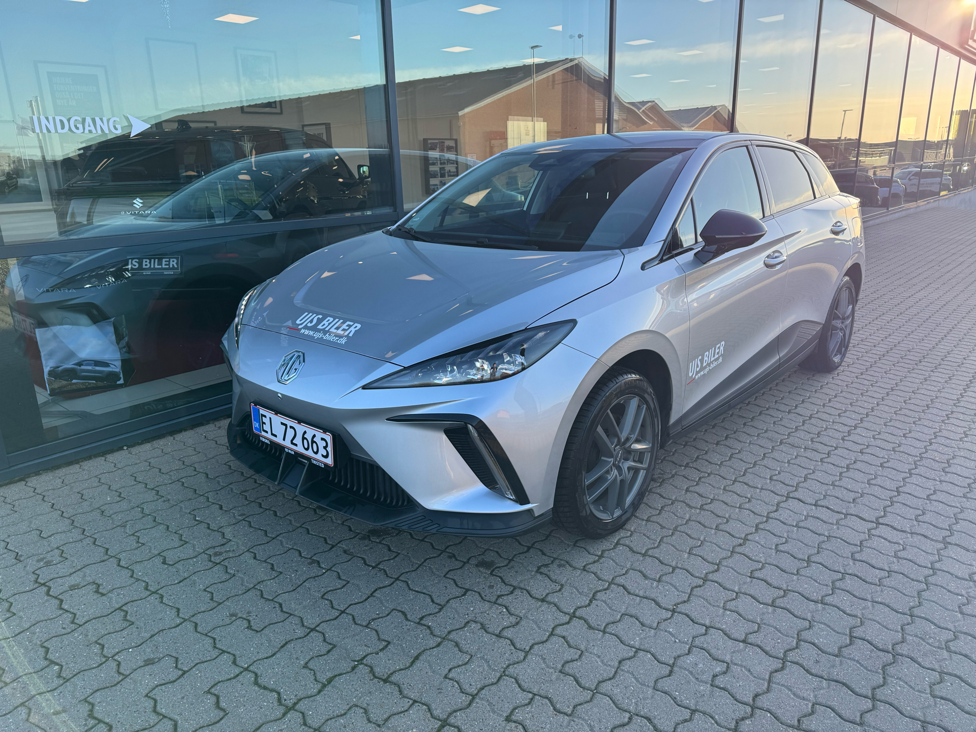 Billede af MG MG4 Electric Long Range 204hk Reduktionsgear Luxury