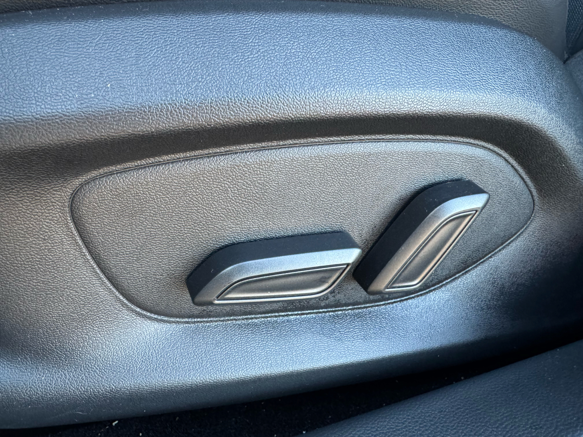 Billede af MG MG4 Electric Long Range 204hk Reduktionsgear Luxury