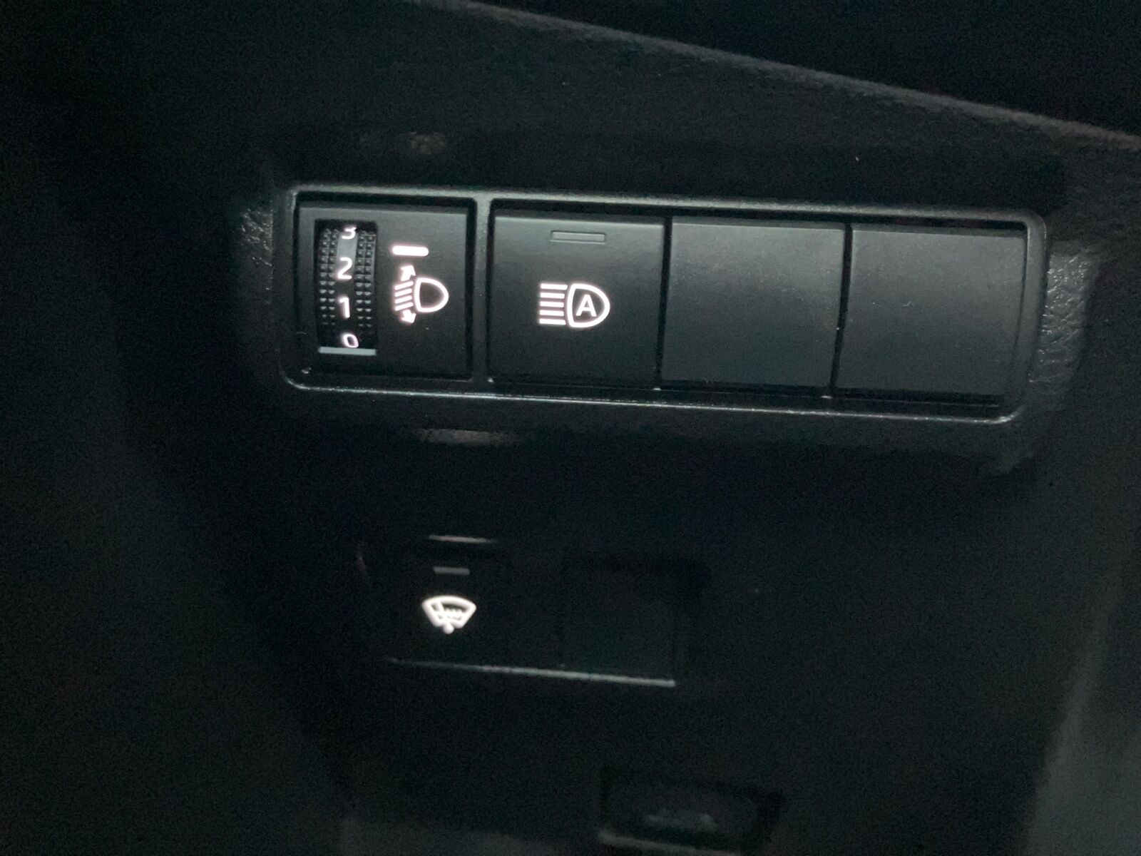 Billede af Toyota Corolla Cross 1,8 Hybrid Active 140HK 5d Aut.