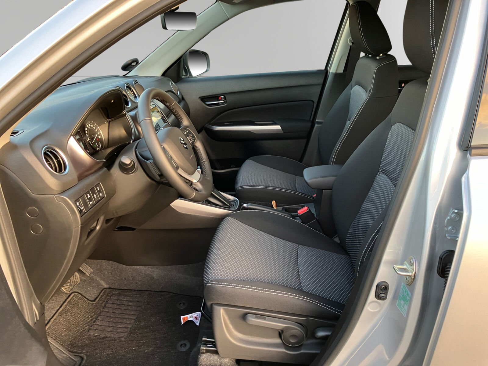 Billede af Suzuki Vitara 1,4 Hybrid Active Aut.