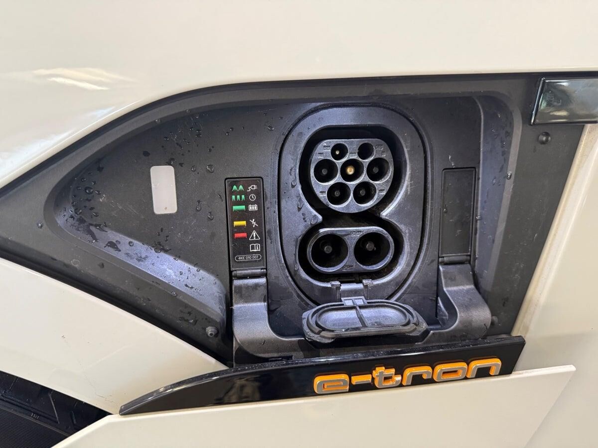 Billede af Audi E-tron 50 S Line Prestige Quattro 313HK 5d Aut.