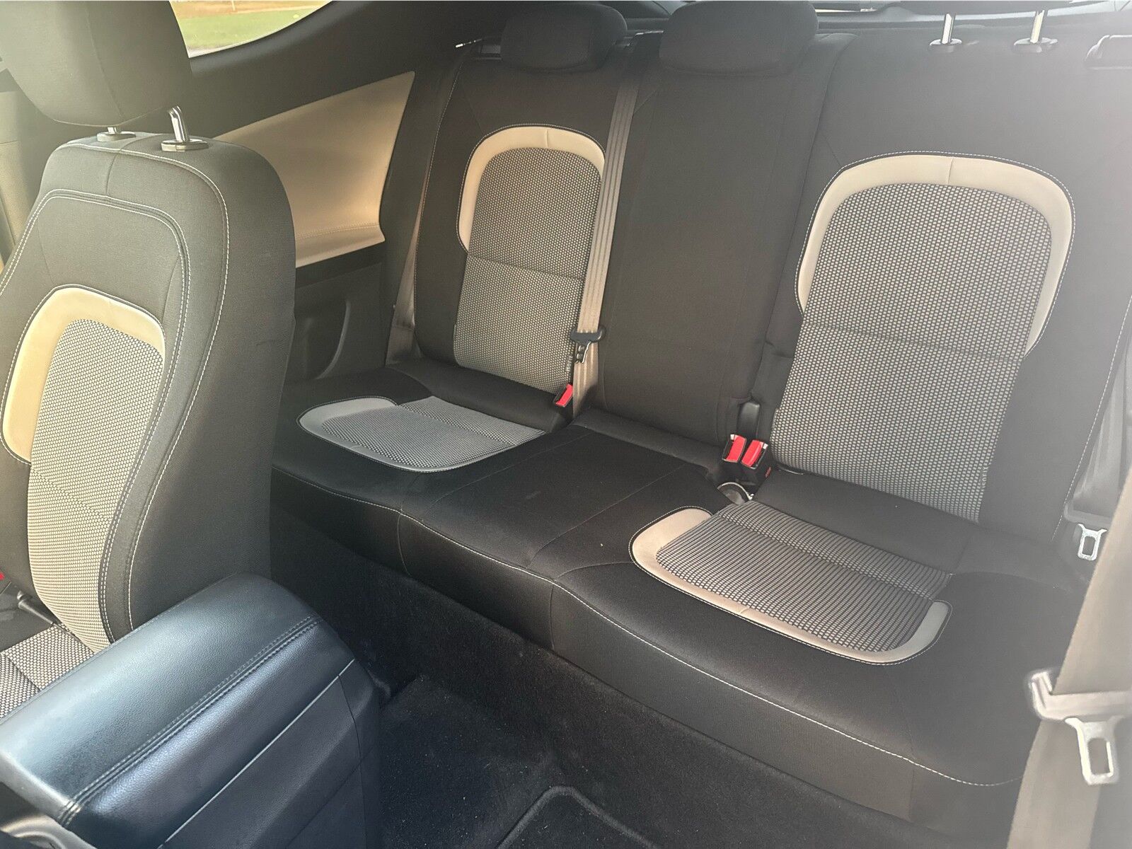 Billede af Kia Pro Ceed 1,6 CRDI Premium 128HK 3d 6g