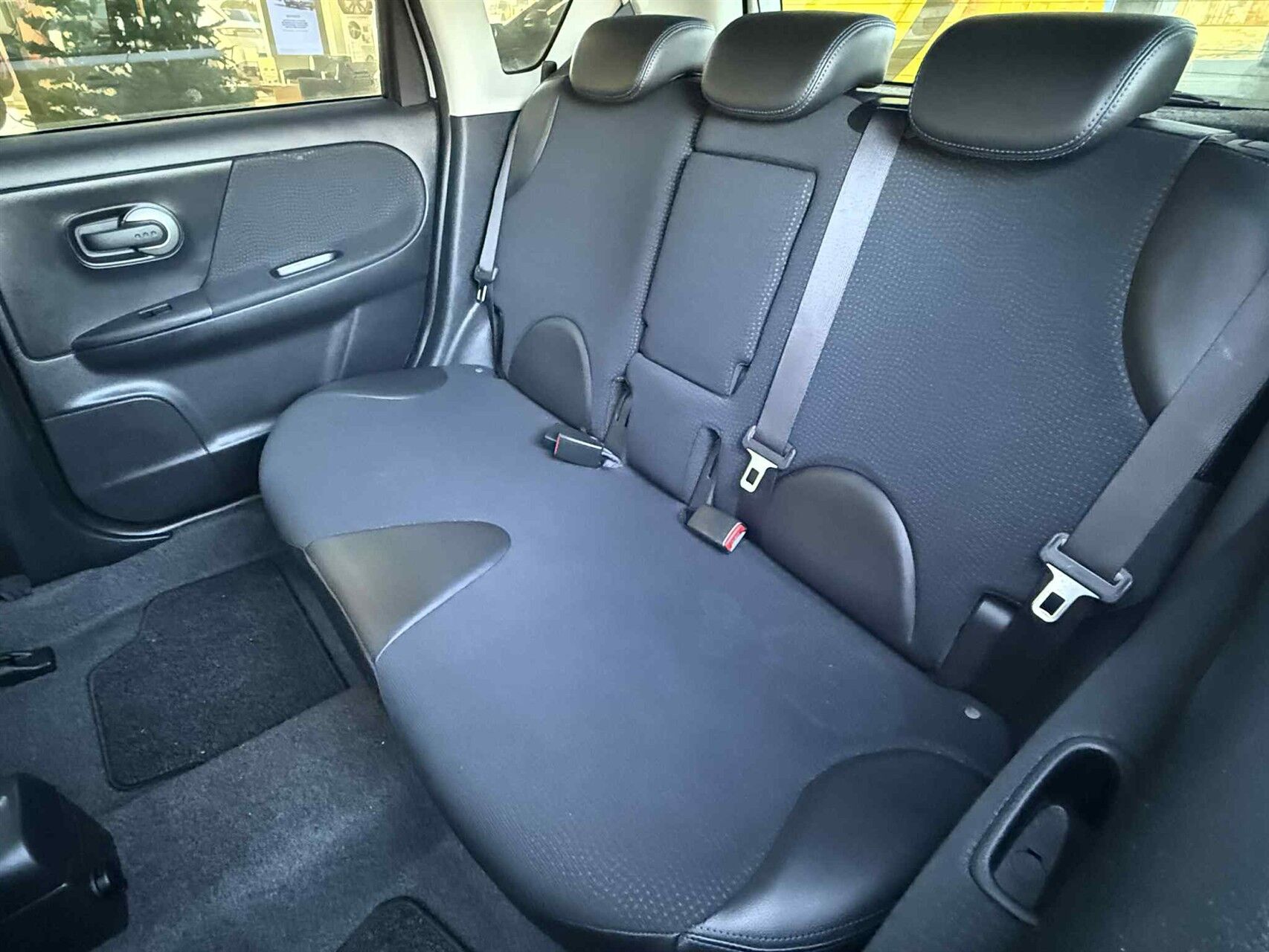 Billede af Nissan Note 1,4 16V Select Edition 88HK 5d