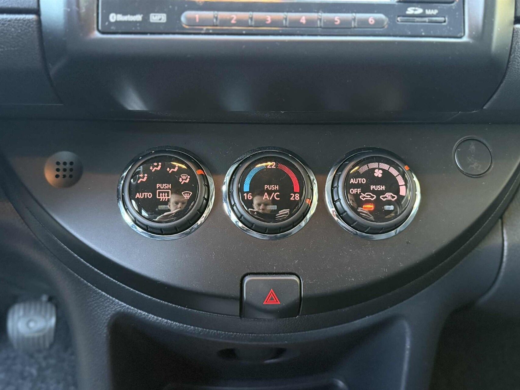 Billede af Nissan Note 1,4 16V Select Edition 88HK 5d