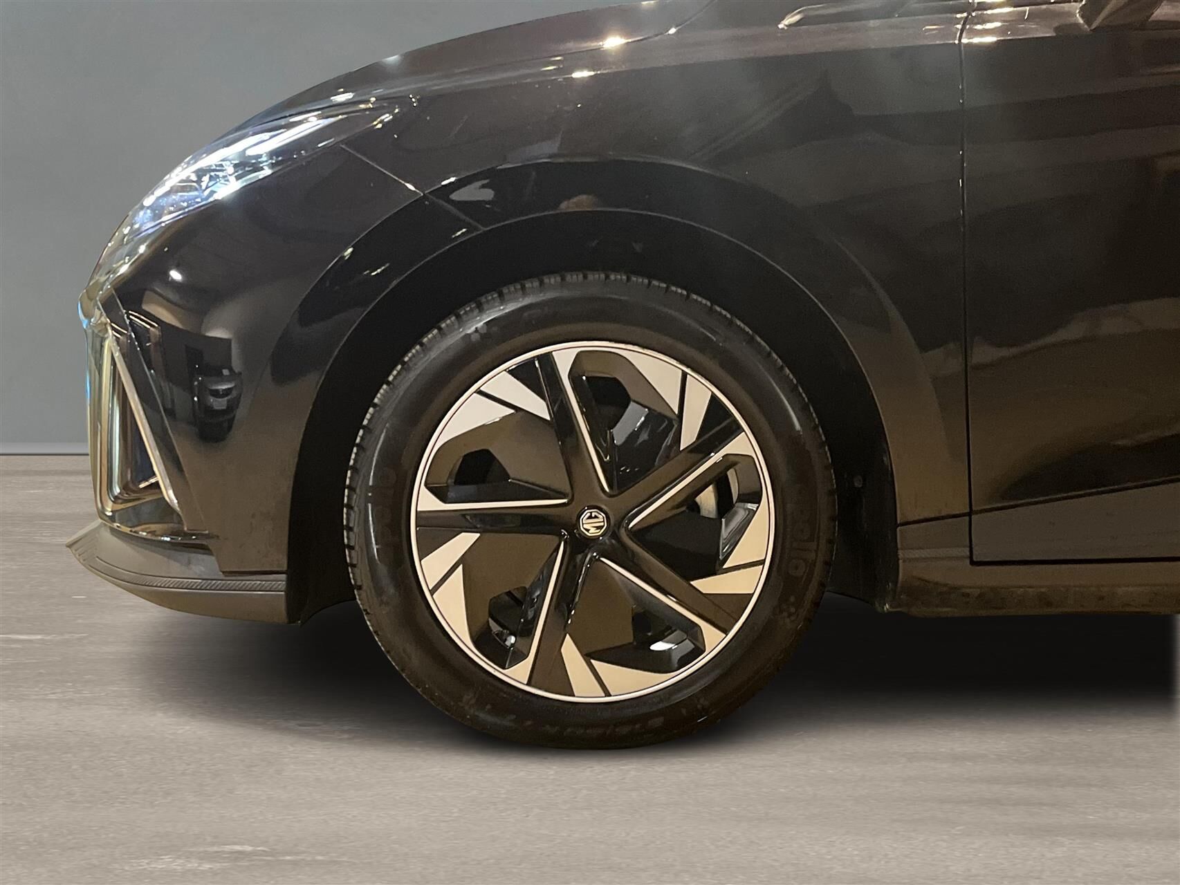 Billede af MG MG4 Electric EL Luxury Long Range 204HK 5d Aut.