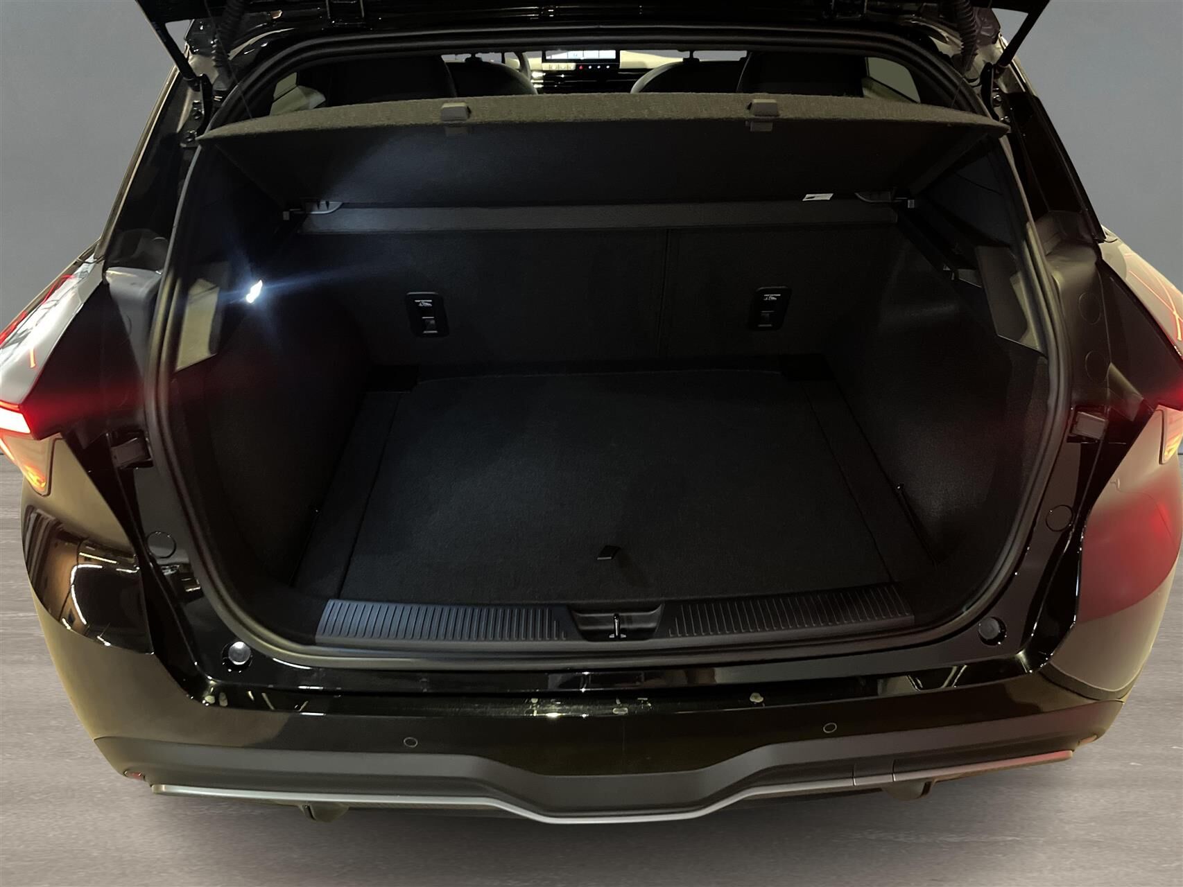 Billede af MG MG4 Electric EL Luxury Long Range 204HK 5d Aut.