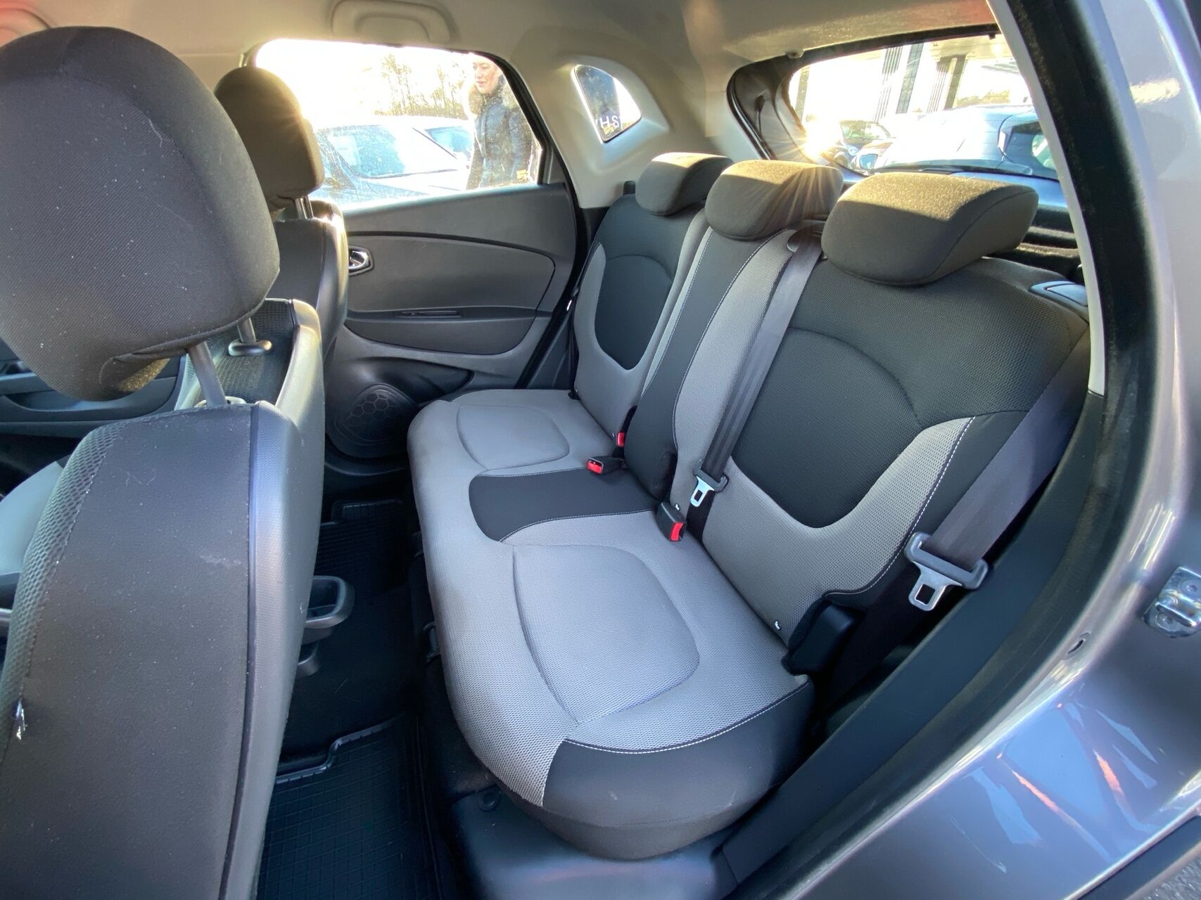 Billede af Renault Captur 1,2 TCE Expression EDC 120HK 5d 6g Aut.