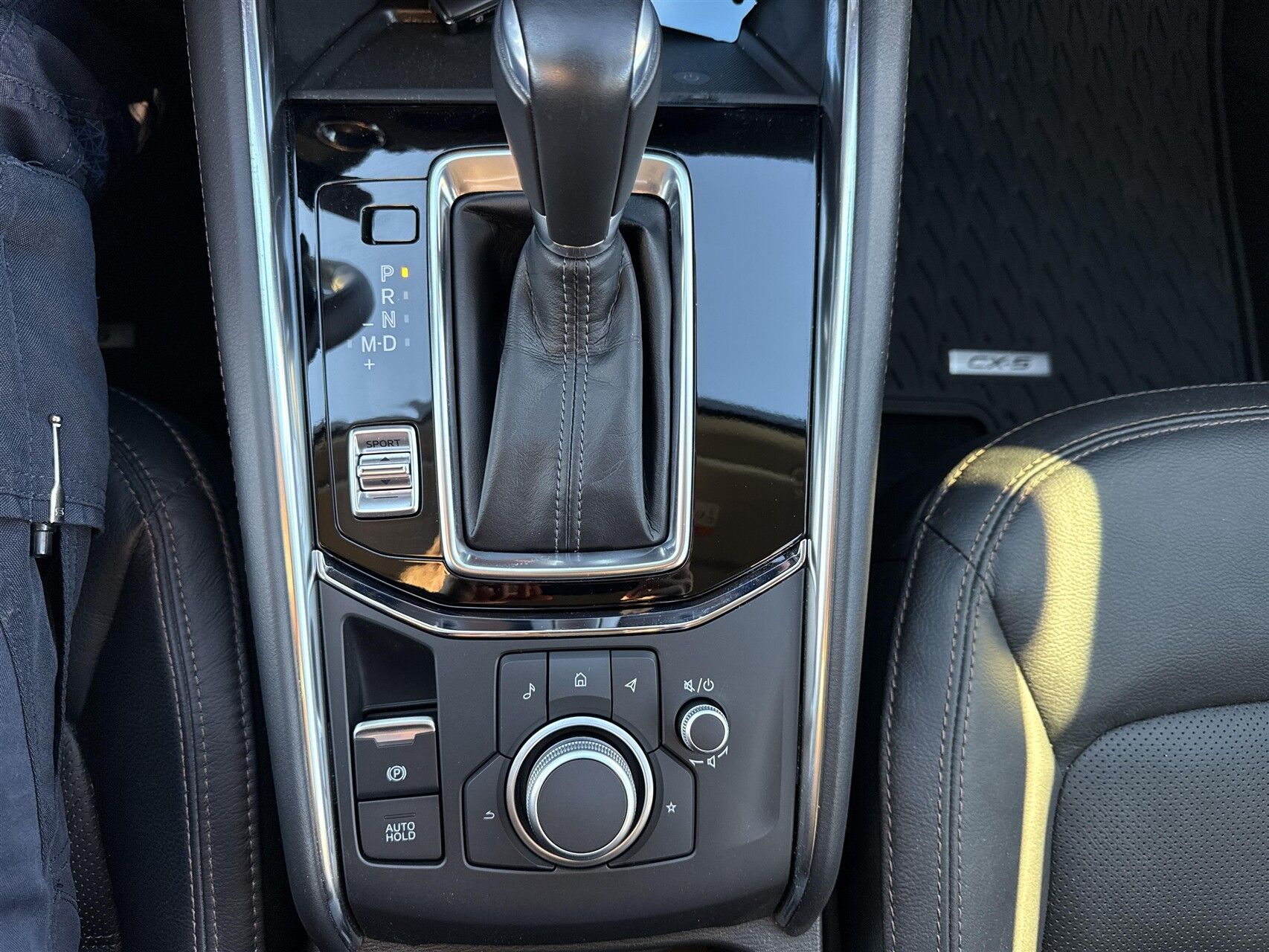 Billede af Mazda CX-5 2,0 e-Skyactiv-G  Mild hybrid Exclusive-Line 165HK 5d 6g Aut.