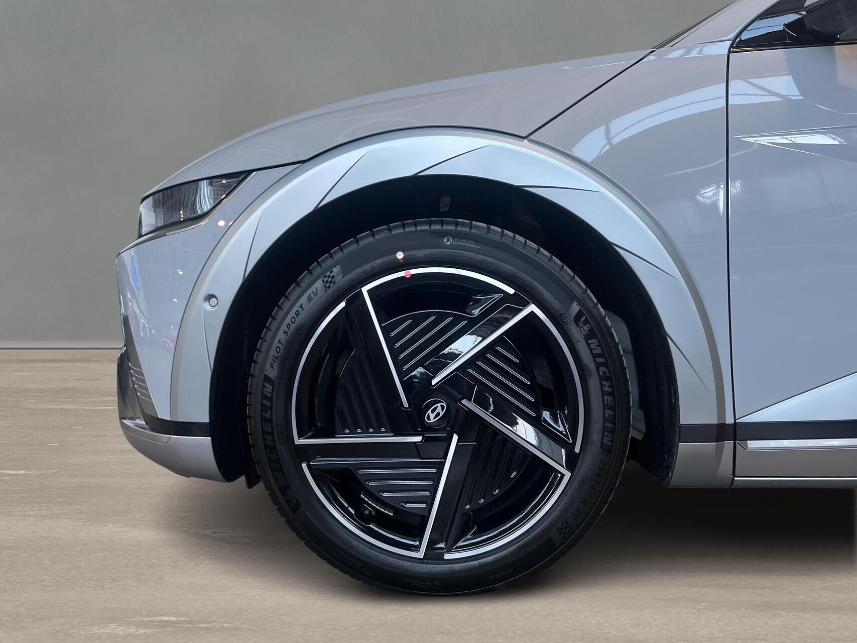 Billede af Hyundai Ioniq 5 Electric 84 kWh Ultimate 229HK 5d Aut.