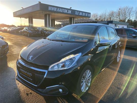 Peugeot 208 1,6 BlueHDi Desire Sky 100HK 5d