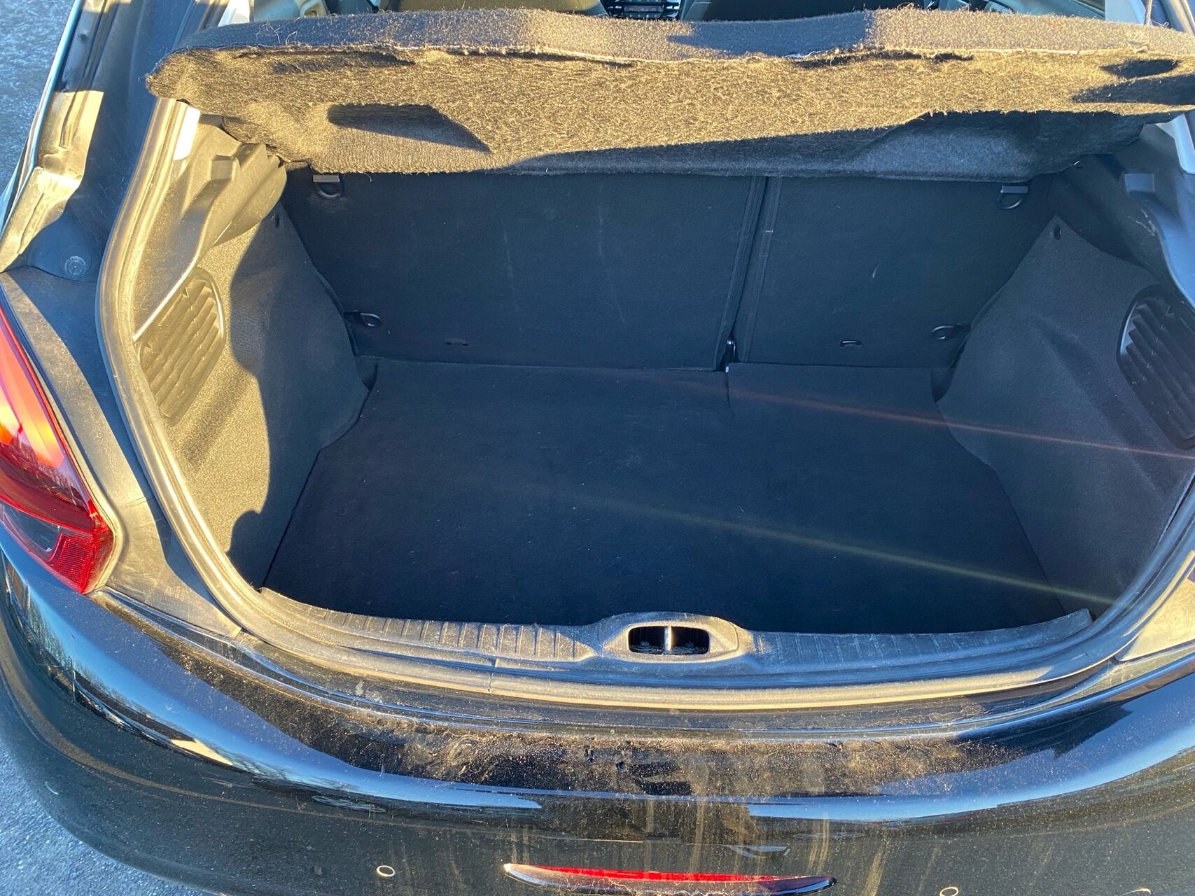 Billede af Peugeot 208 1,6 BlueHDi Desire Sky 100HK 5d