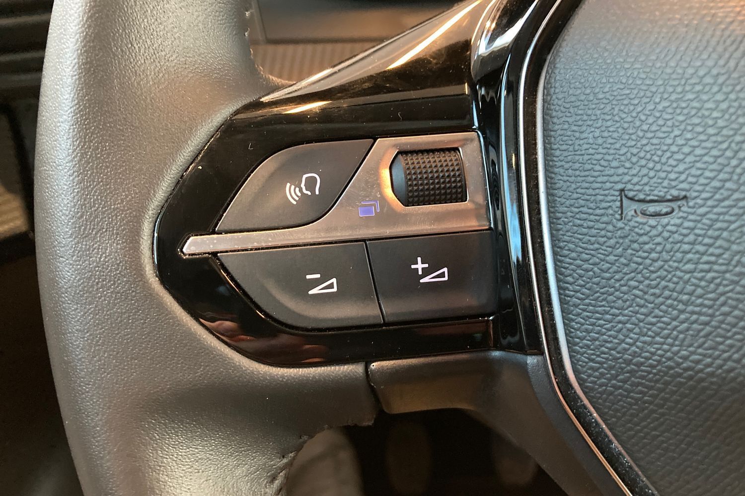 Billede af Peugeot 208 1,2 PureTech Active Pack 75HK 5d