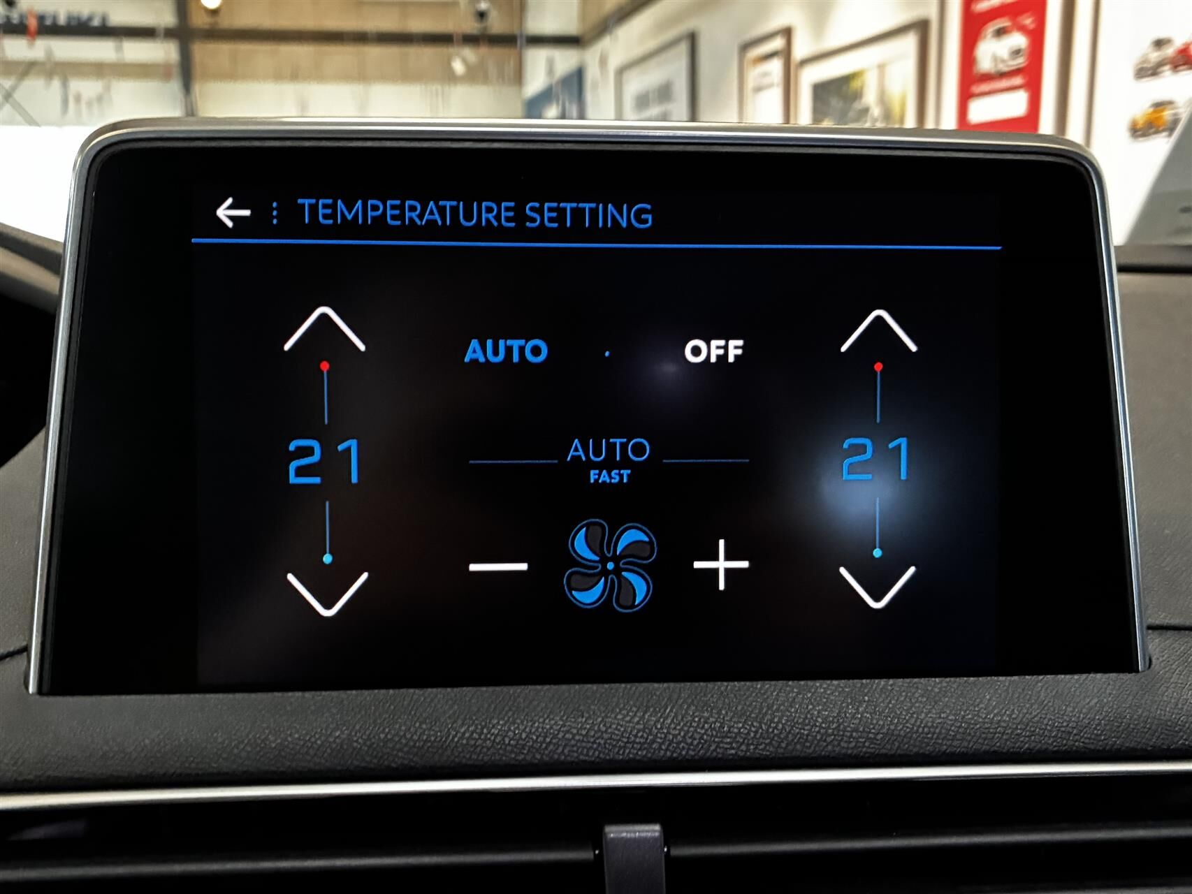 Billede af Peugeot 3008 1,5 BlueHDi Allure LTD EAT8 130HK 5d 8g Aut.