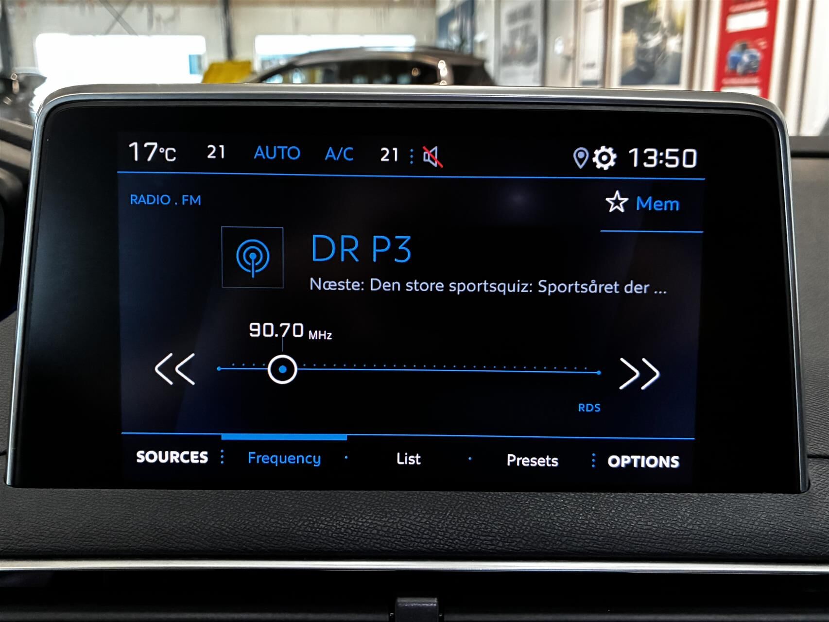 Billede af Peugeot 3008 1,5 BlueHDi Allure LTD EAT8 130HK 5d 8g Aut.