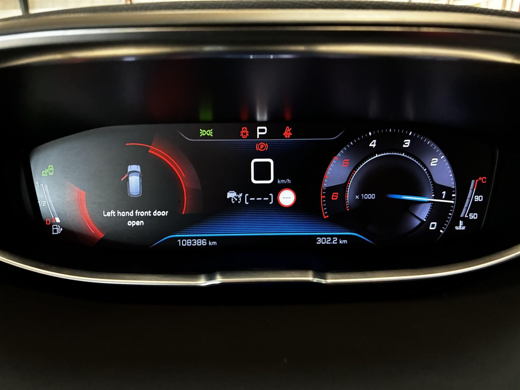 Billede af Peugeot 3008 1,5 BlueHDi Allure LTD EAT8 130HK 5d 8g Aut.