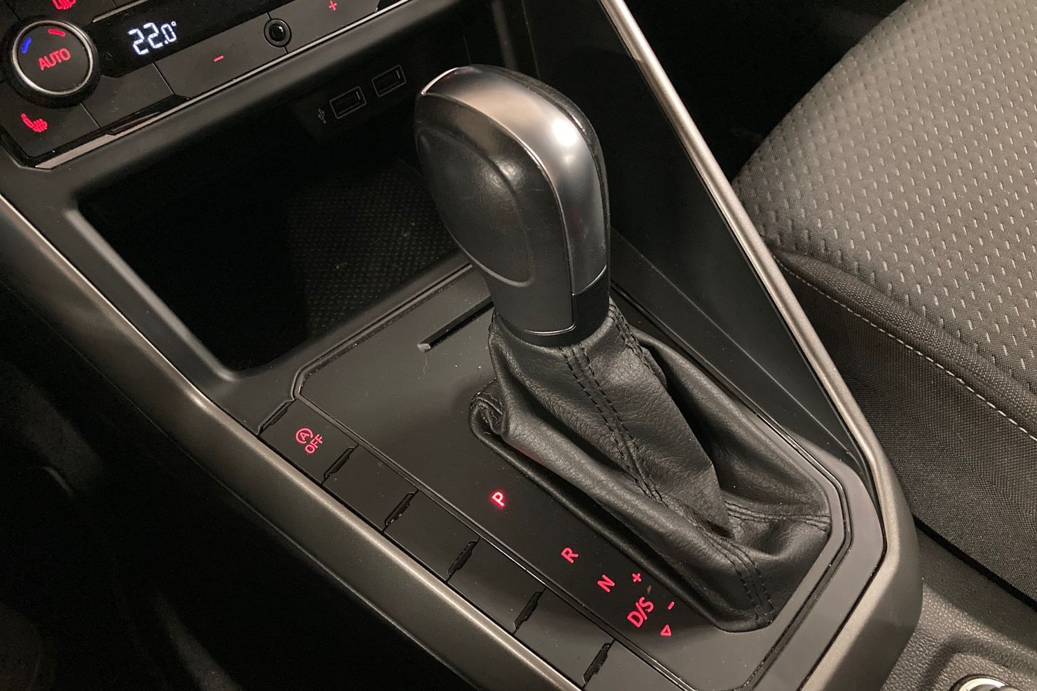 Billede af VW Polo 1,0 TSI Comfortline Connect DSG 95HK 5d 7g Aut.