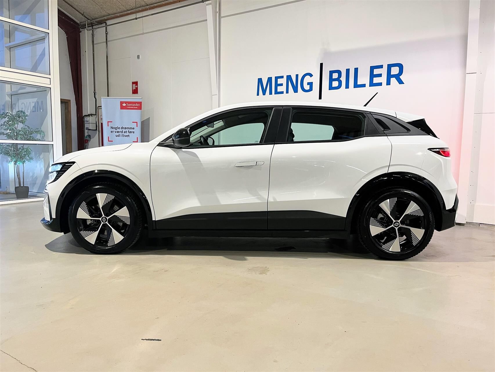 Billede af Renault Mégane E-TECH Equilibre 130HK 5d Aut.