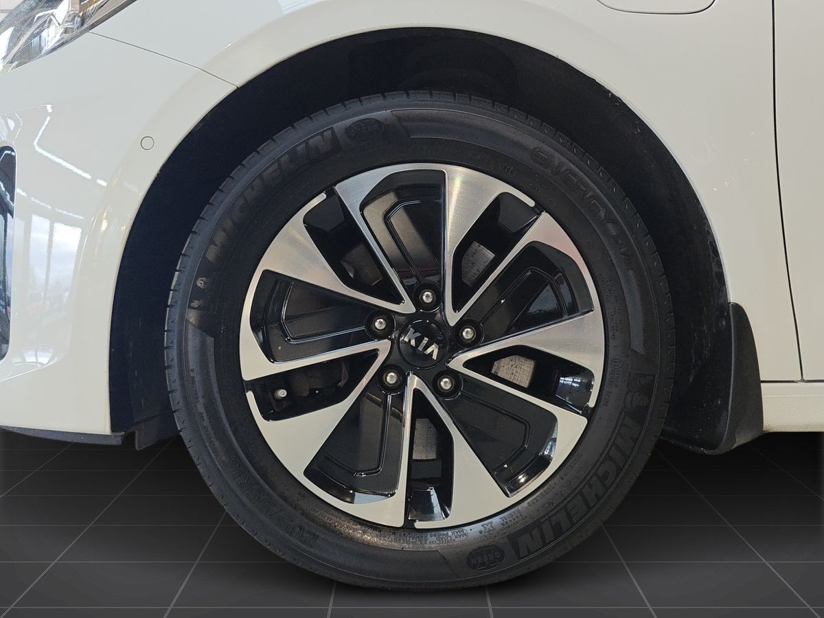 Billede af Kia Ceed SW 1,6 GDI PHEV  Plugin-hybrid Intro DCT 141HK Stc 6g Aut.