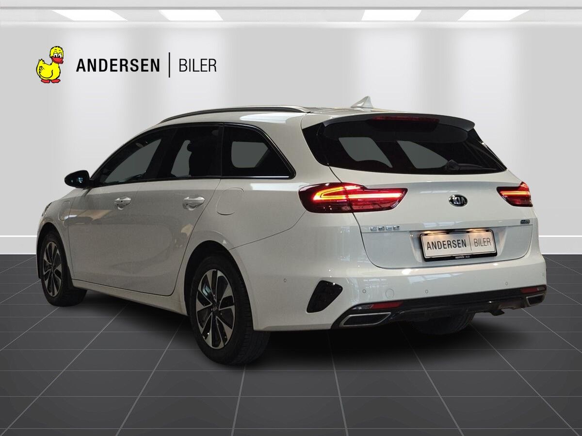 Billede af Kia Ceed SW 1,6 GDI PHEV  Plugin-hybrid Intro DCT 141HK Stc 6g Aut.