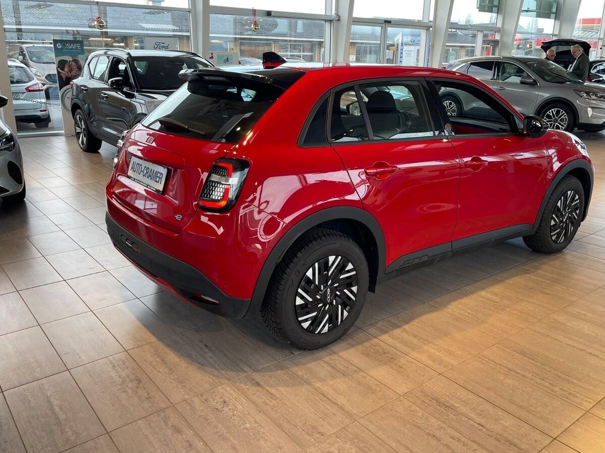 Billede af Fiat 600e EL RED 156HK 5d Aut.