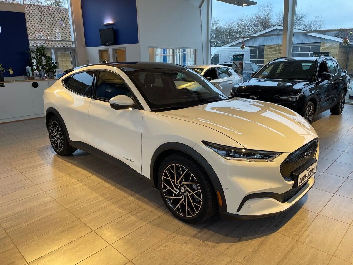 Billede af Ford Mustang Mach-E EL SR 269HK 5d Aut.