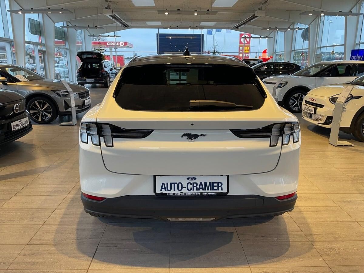 Billede af Ford Mustang Mach-E EL SR 269HK 5d Aut.