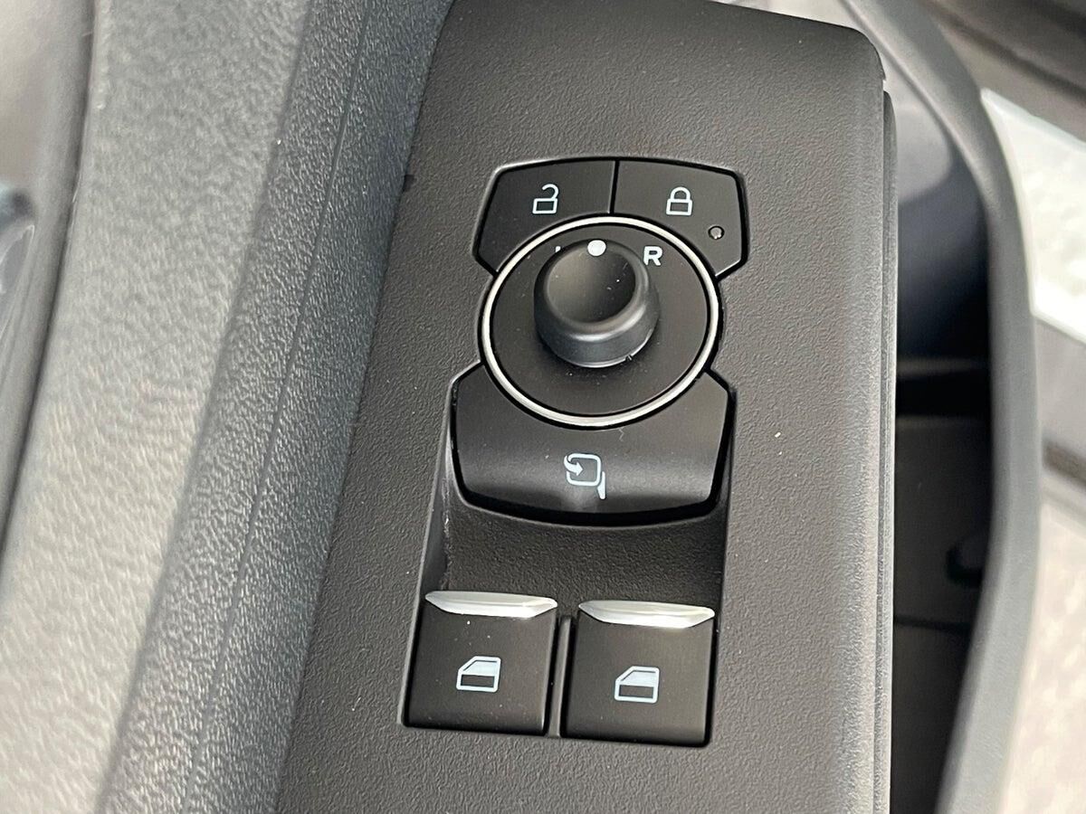 Billede af Ford Transit Courier 1,5 EcoBlue Limited 100HK Van 6g