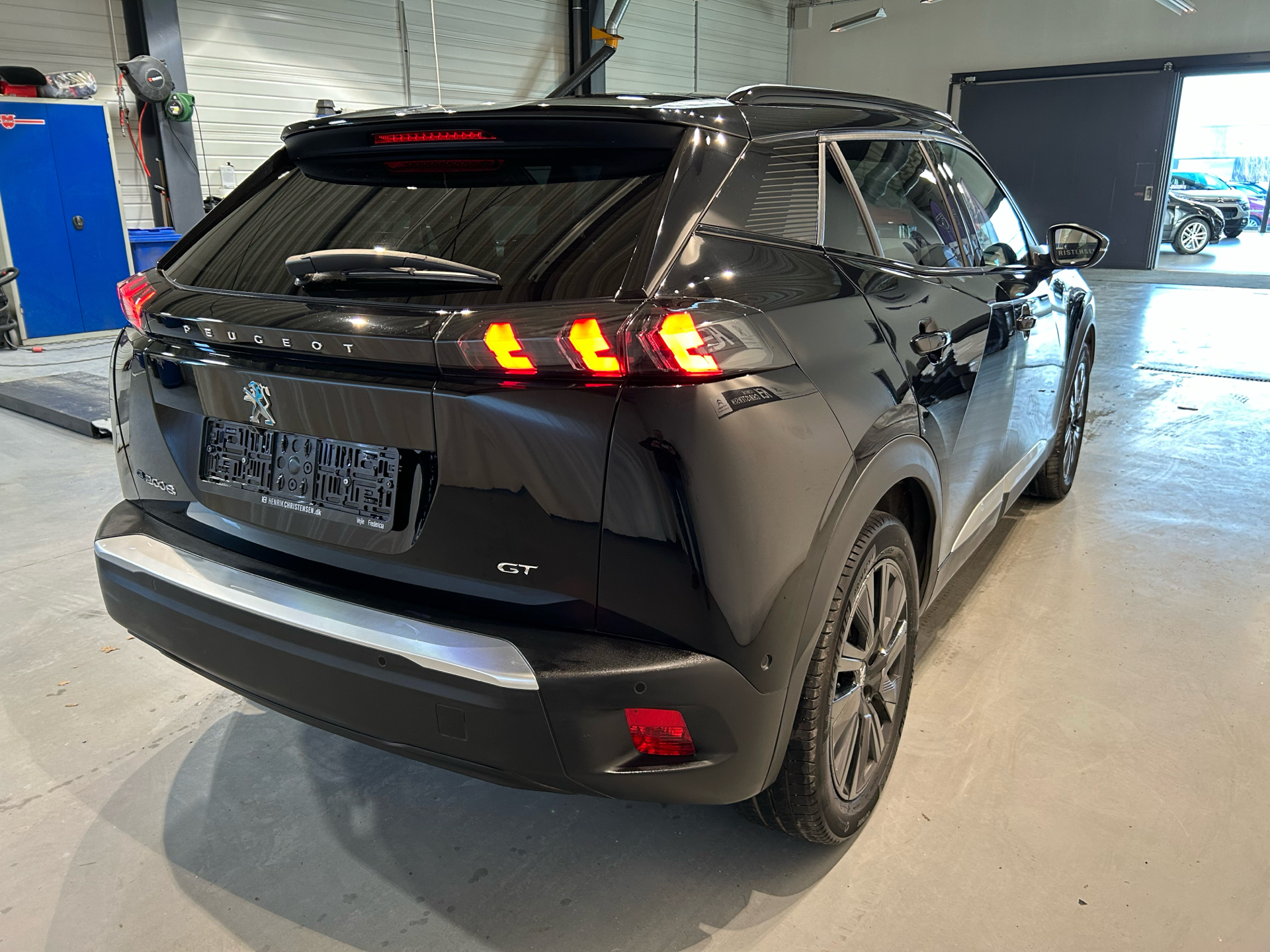 Billede af Peugeot e-2008 EL GT Sky 136HK 5d Aut.