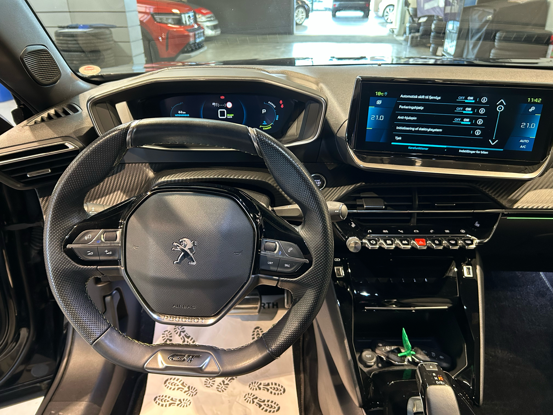 Billede af Peugeot e-2008 EL GT Sky 136HK 5d Aut.