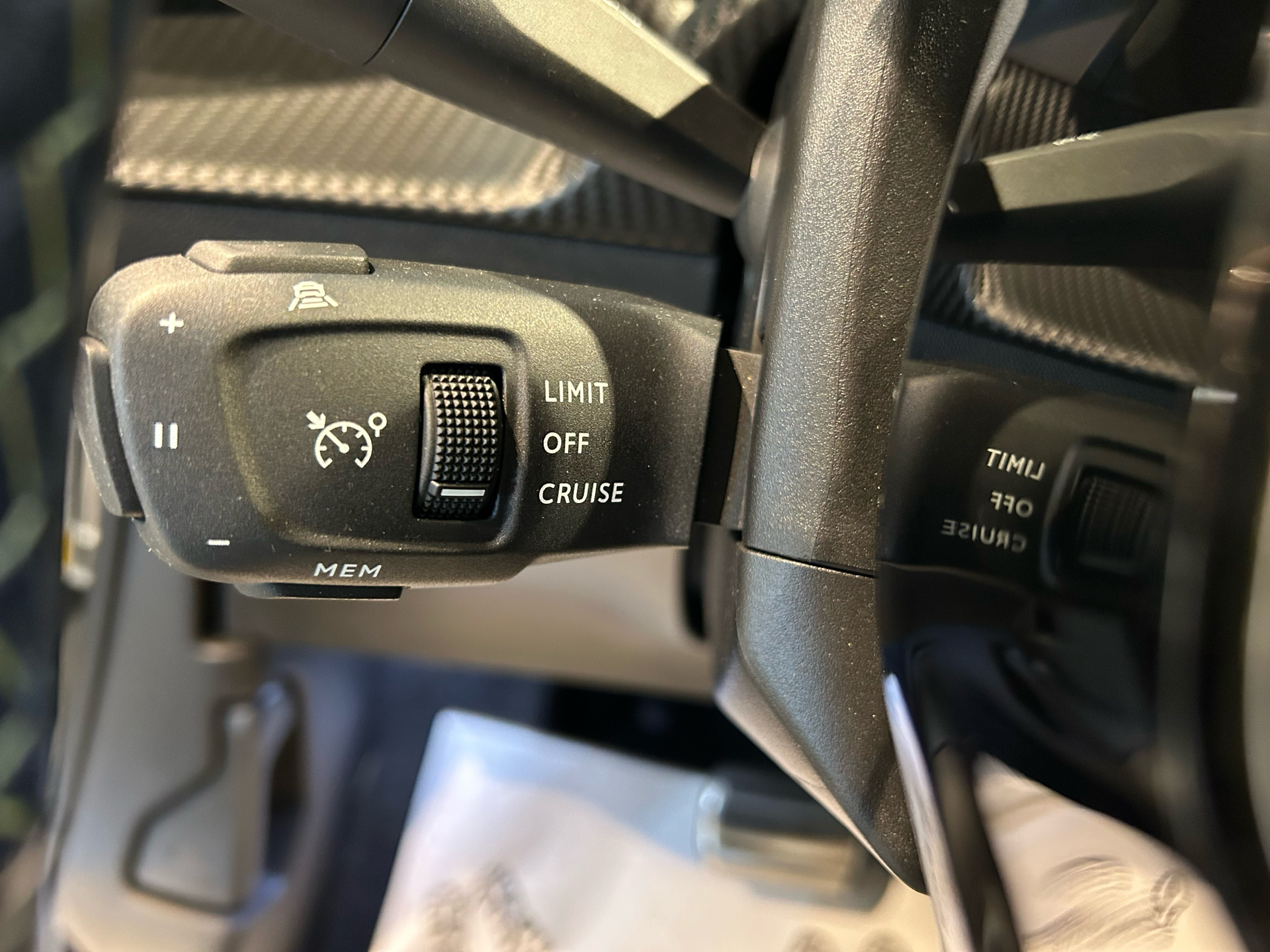 Billede af Peugeot e-2008 EL GT Sky 136HK 5d Aut.