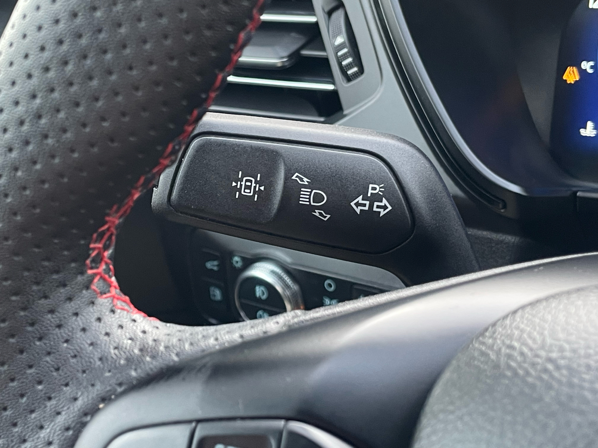 Billede af Ford Kuga 2,5 Plugin-hybrid ST-Line X CVT 225HK 5d Trinl. Gear