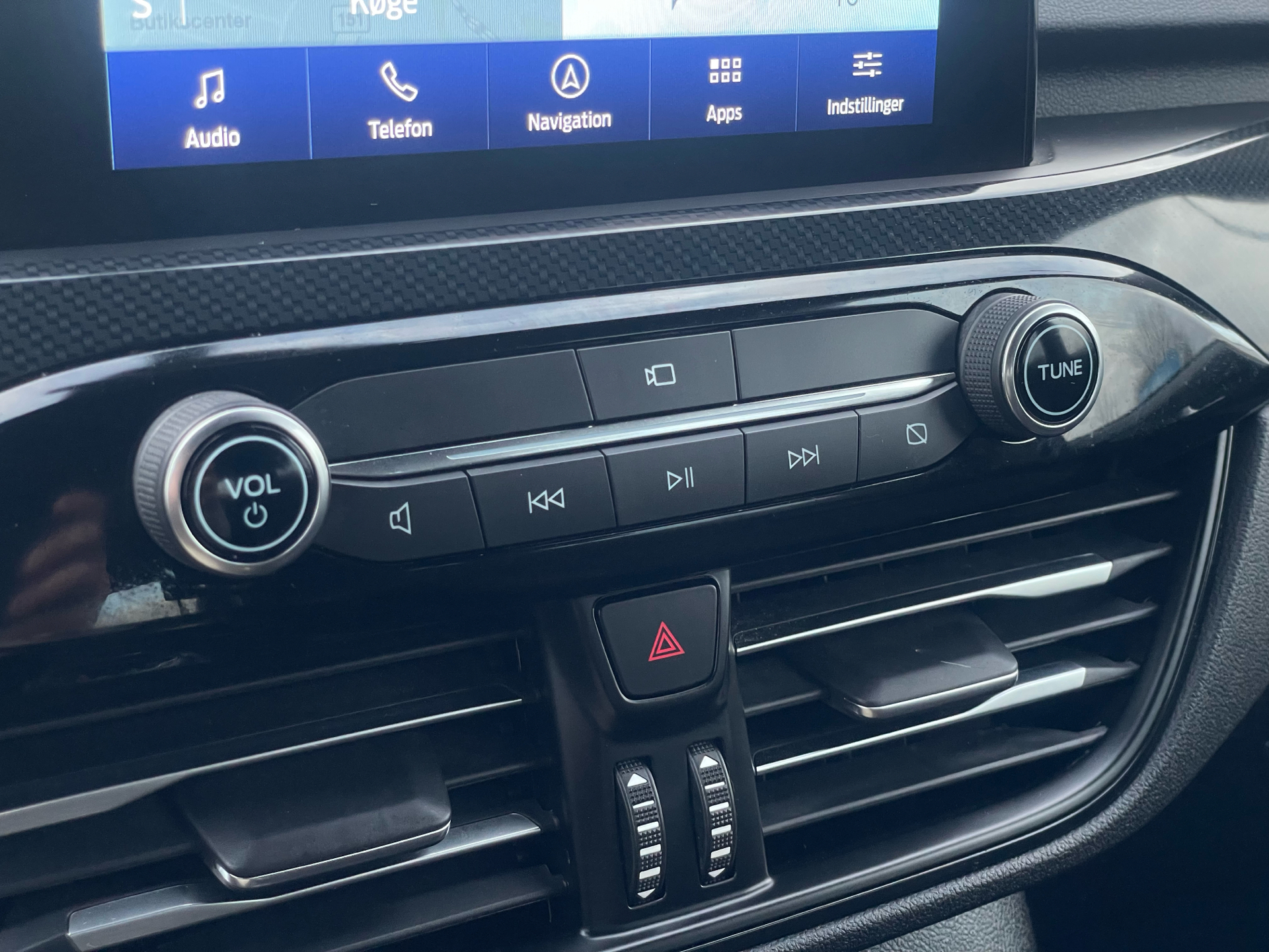 Billede af Ford Kuga 2,5 Plugin-hybrid ST-Line X CVT 225HK 5d Trinl. Gear