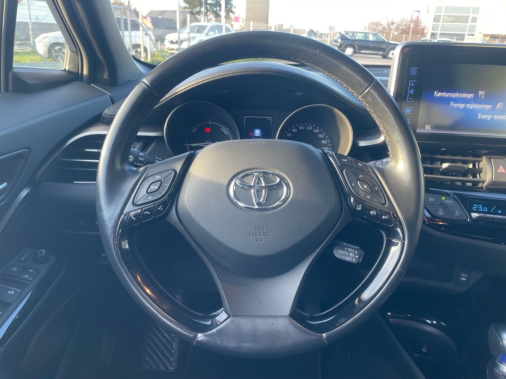 Billede af Toyota C-HR 1,8 Hybrid Premium Selected Multidrive S 122HK 5d Aut.