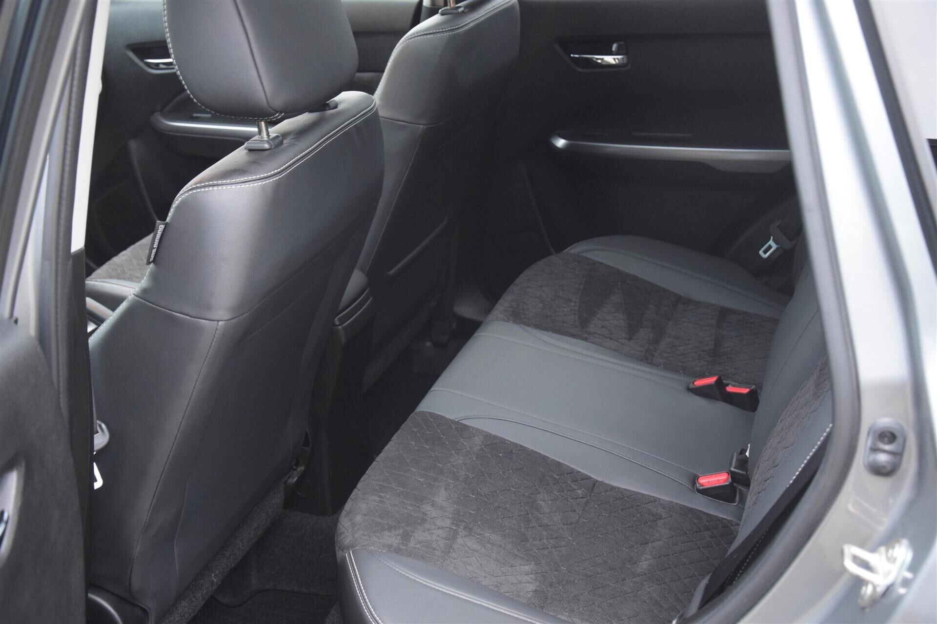 Billede af Suzuki Vitara 1,4 Boosterjet  Mild hybrid Adventure 129HK 5d 6g