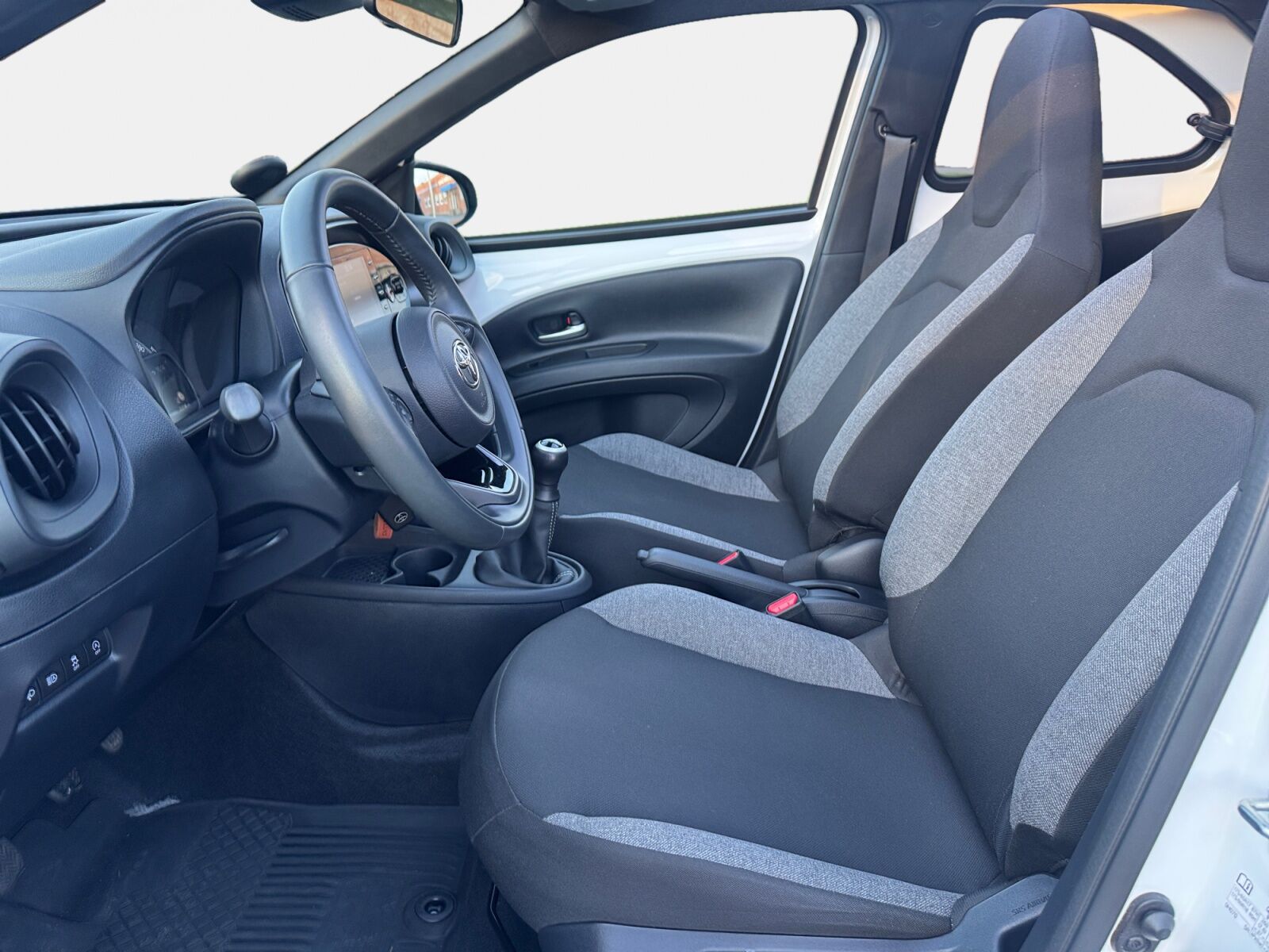 Billede af Toyota Aygo X 1,0 VVT-I Air Active 72HK 5d