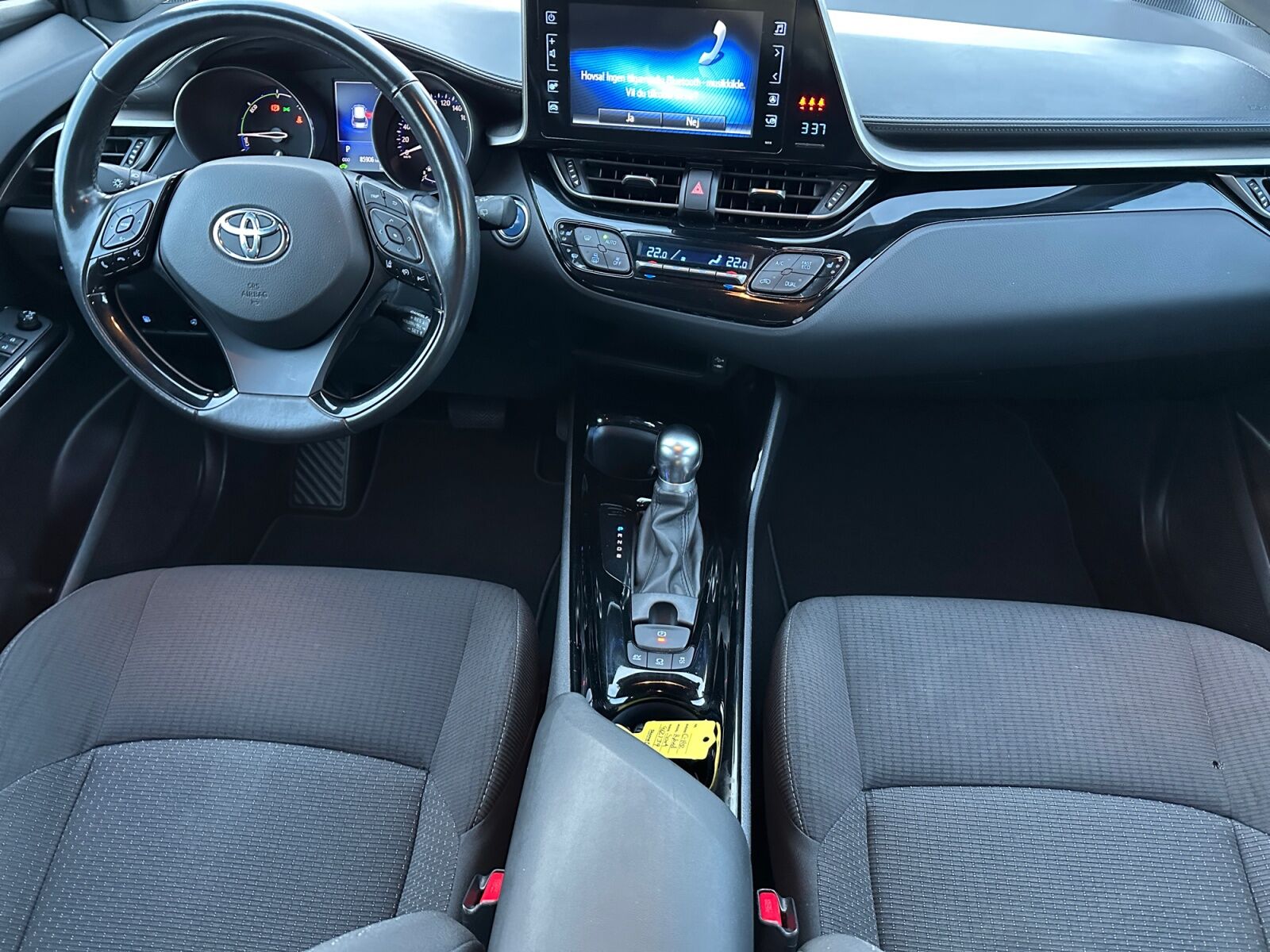 Billede af Toyota C-HR 1,8 Hybrid Selected Multidrive S 122HK 5d Aut.