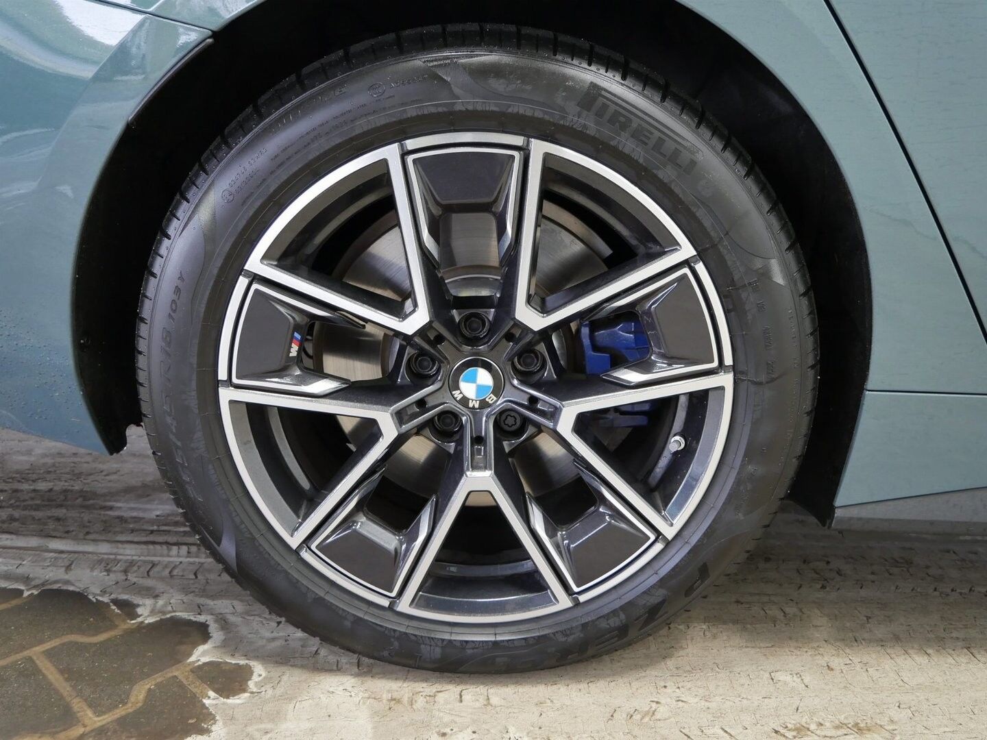 Billede af BMW i4 xDrive40 Gran Coupé Fully Charged M-Sport 401HK 5d Aut. 