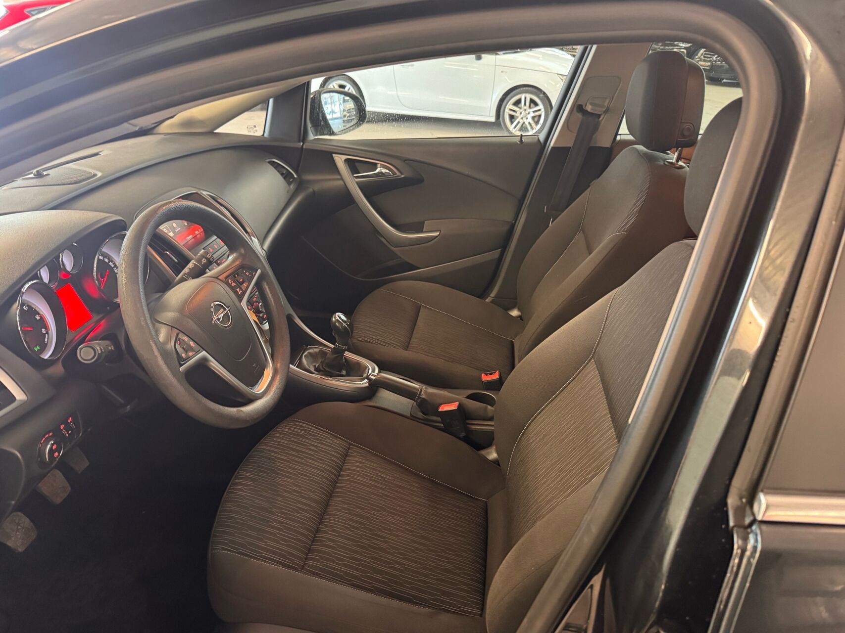 Billede af Opel Astra Sports Tourer 1,6 CDTI Enjoy Start/Stop 110HK Stc 6g