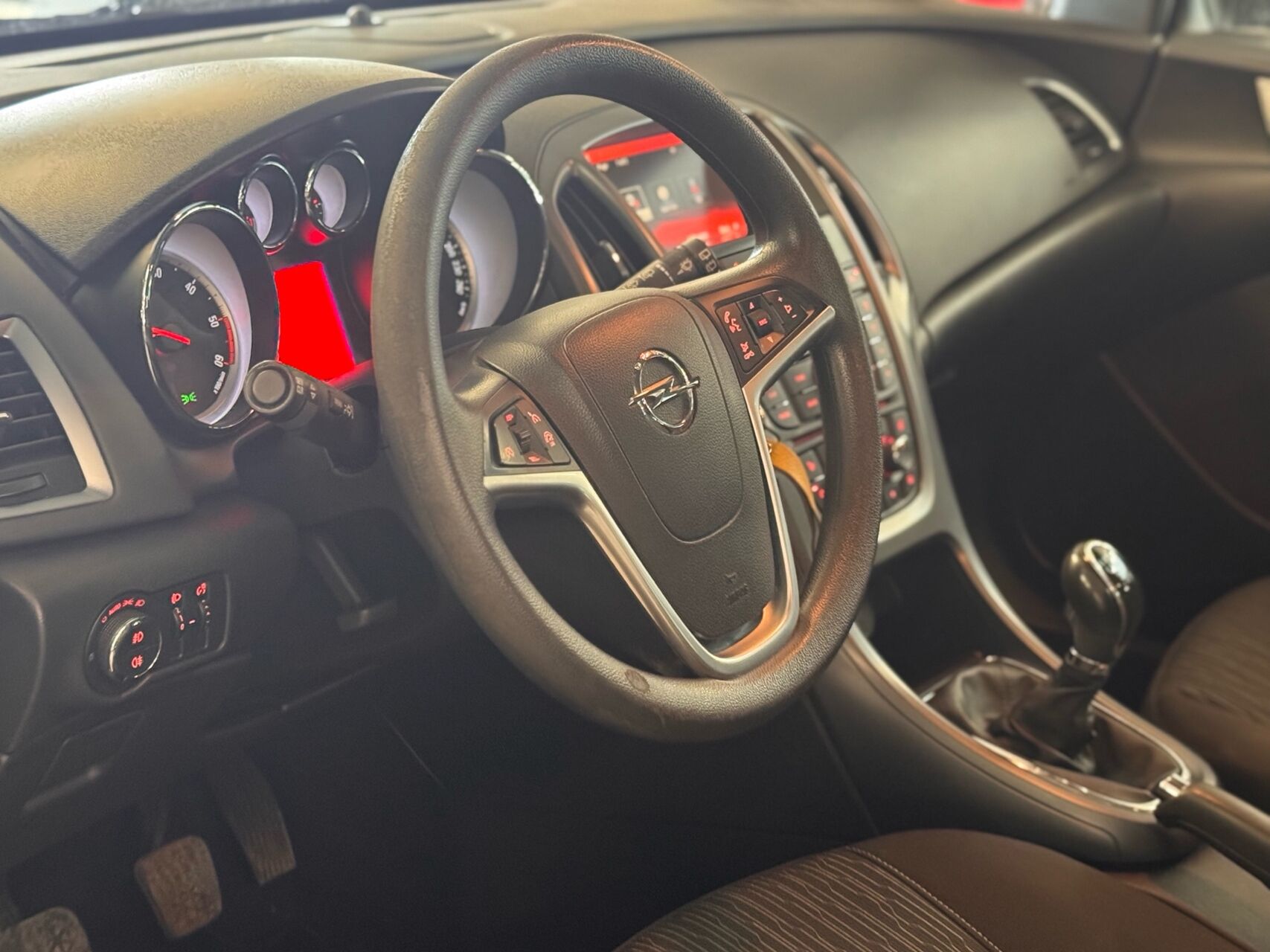 Billede af Opel Astra Sports Tourer 1,6 CDTI Enjoy Start/Stop 110HK Stc 6g