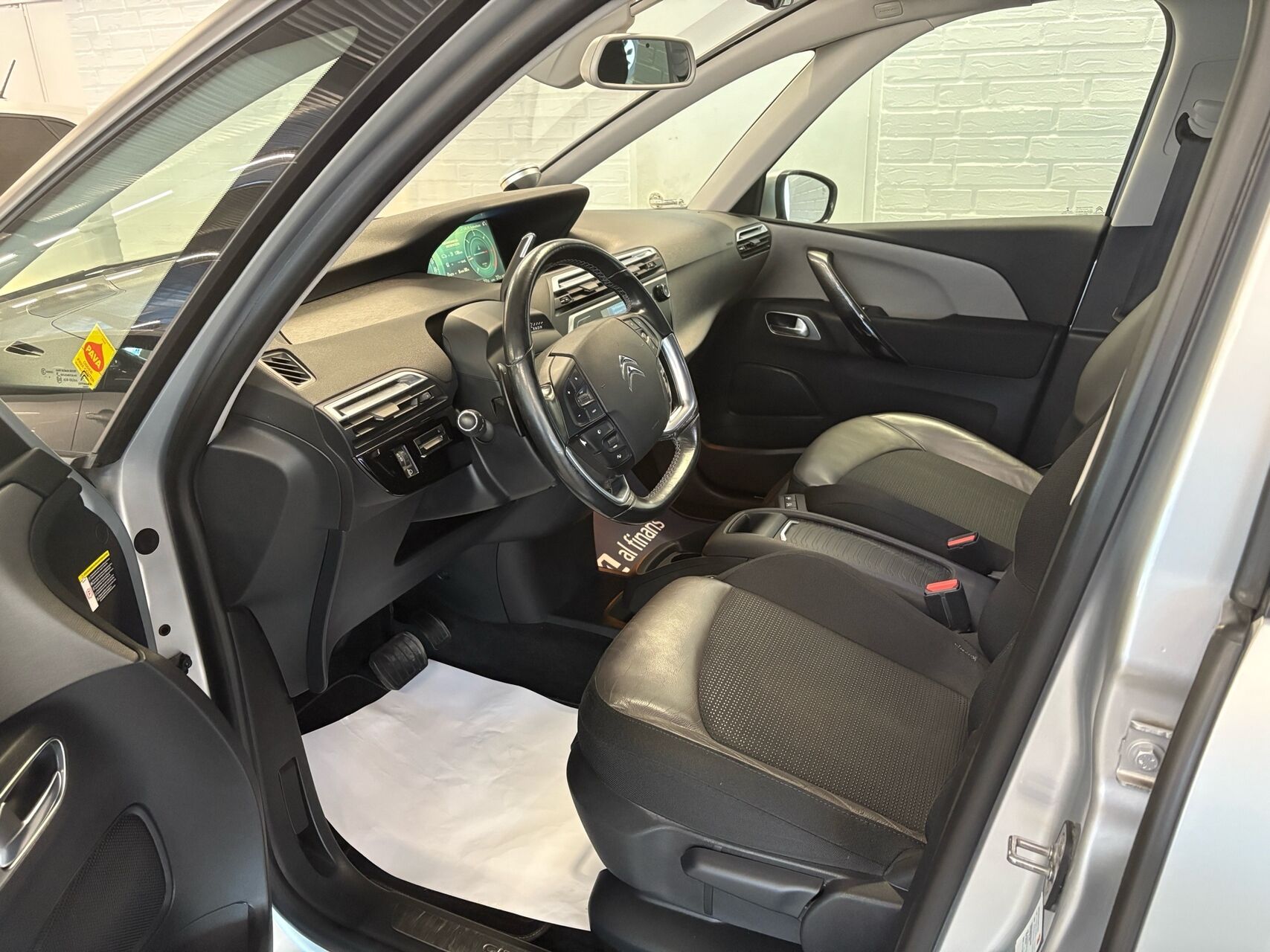 Billede af Citroën Grand C4 Picasso 2,0 Blue HDi Exclusive EAT6 start/stop 150HK 6g Aut.