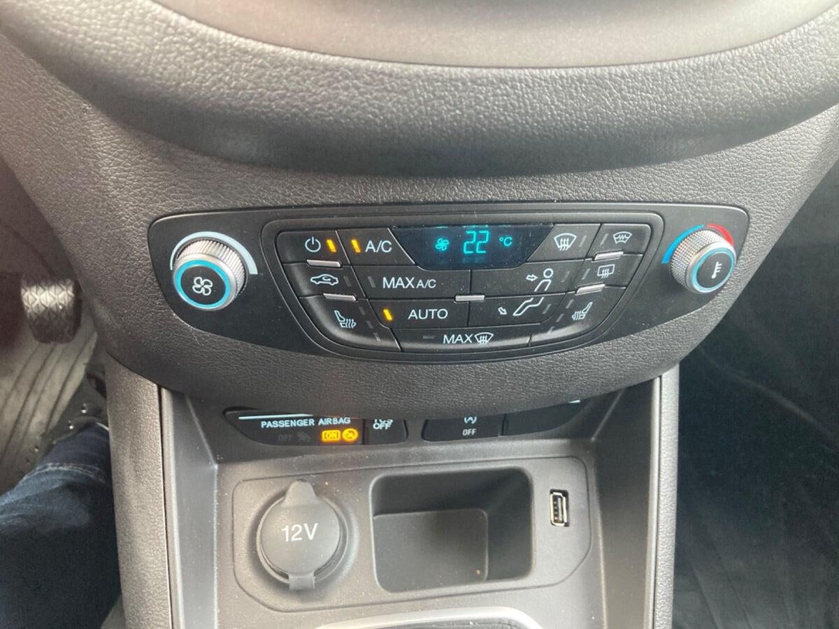 Billede af Ford Transit Courier 1,0 EcoBoost Limited 100HK Van 6g