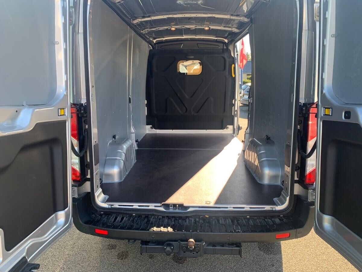 Billede af Ford Transit 350 L3H2 2,0 TDCi Limited 170HK Van 6g
